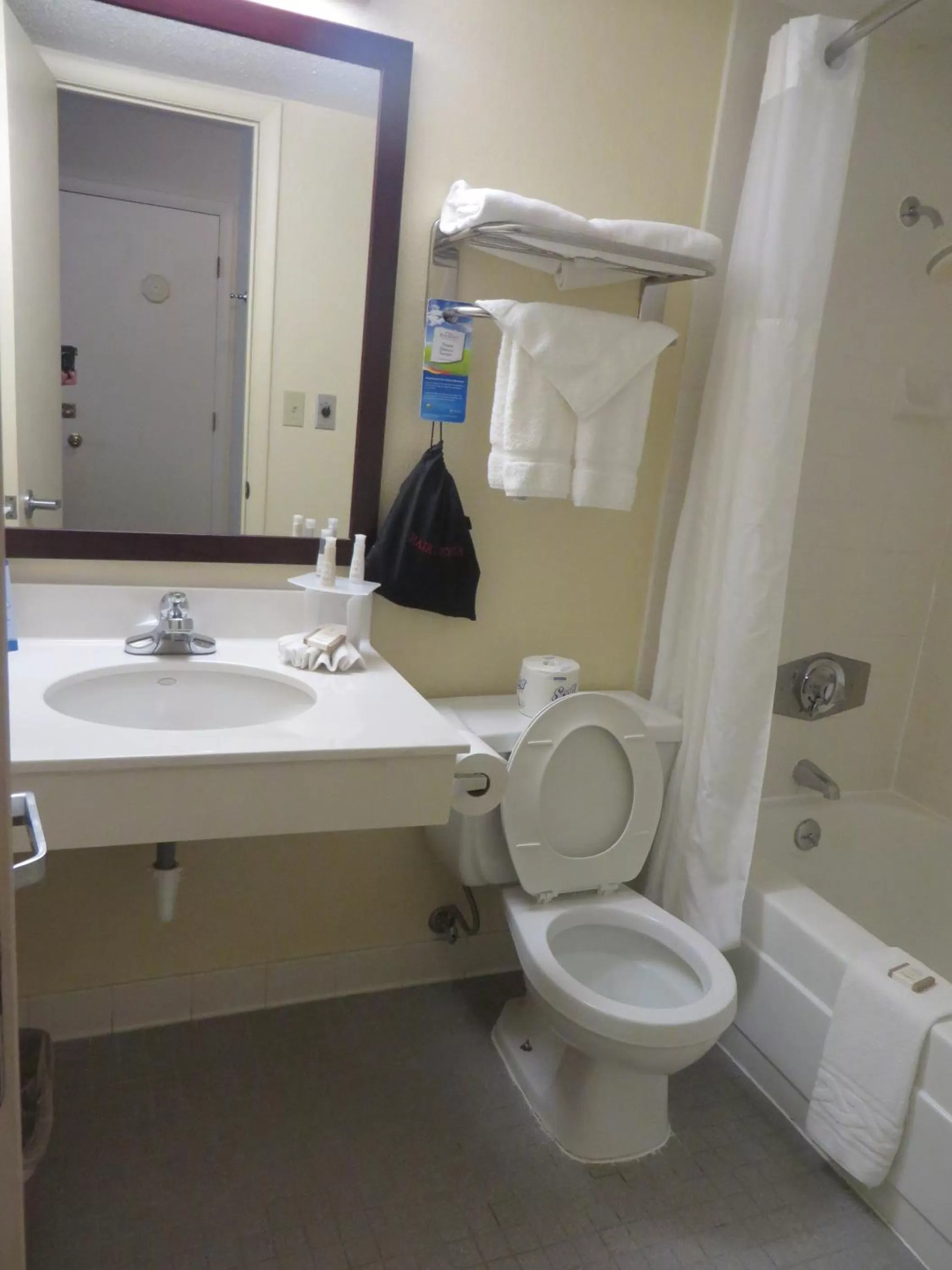 Bathroom in Baymont by Wyndham Jefferson City