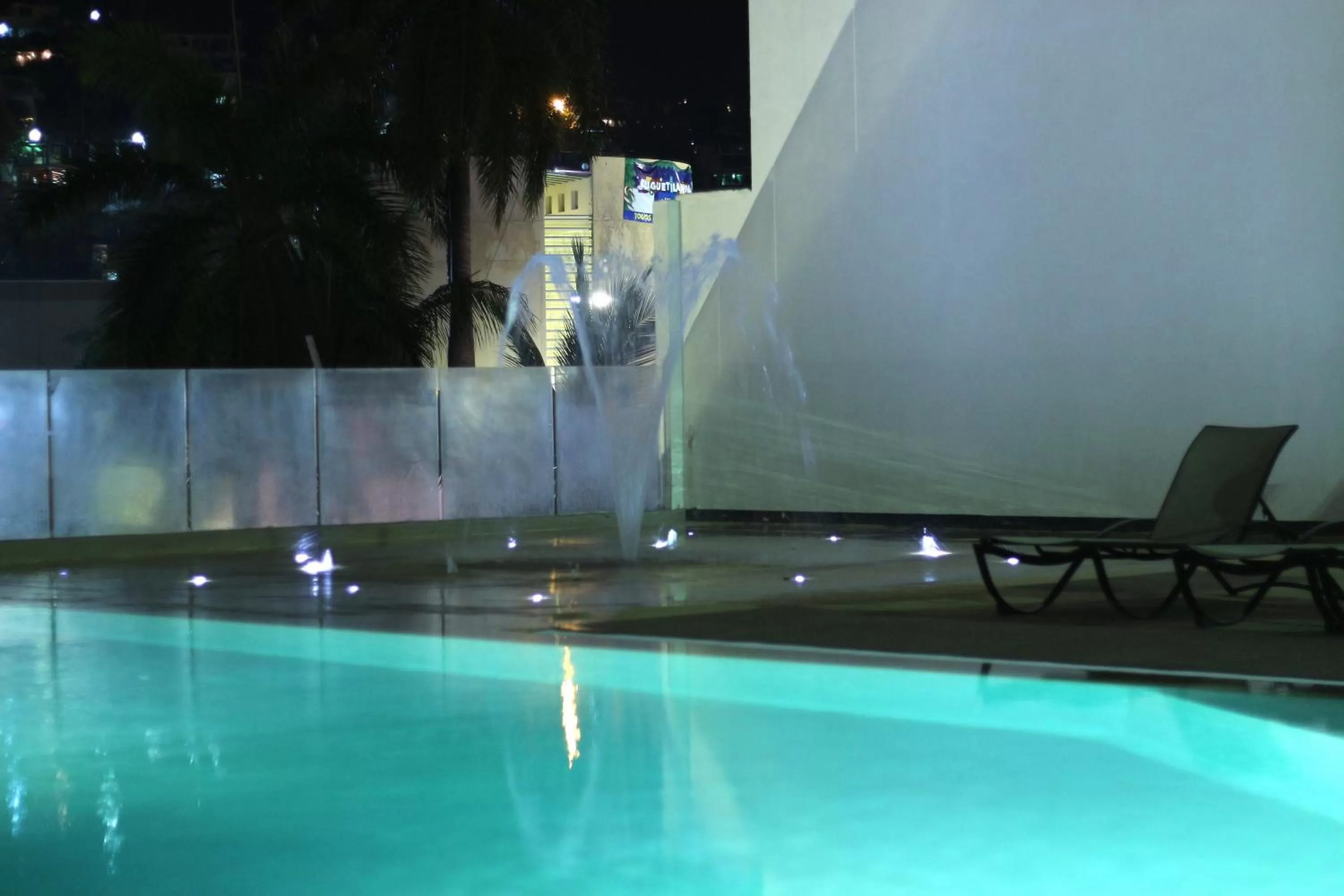 Swimming Pool in Amarea Hotel Acapulco