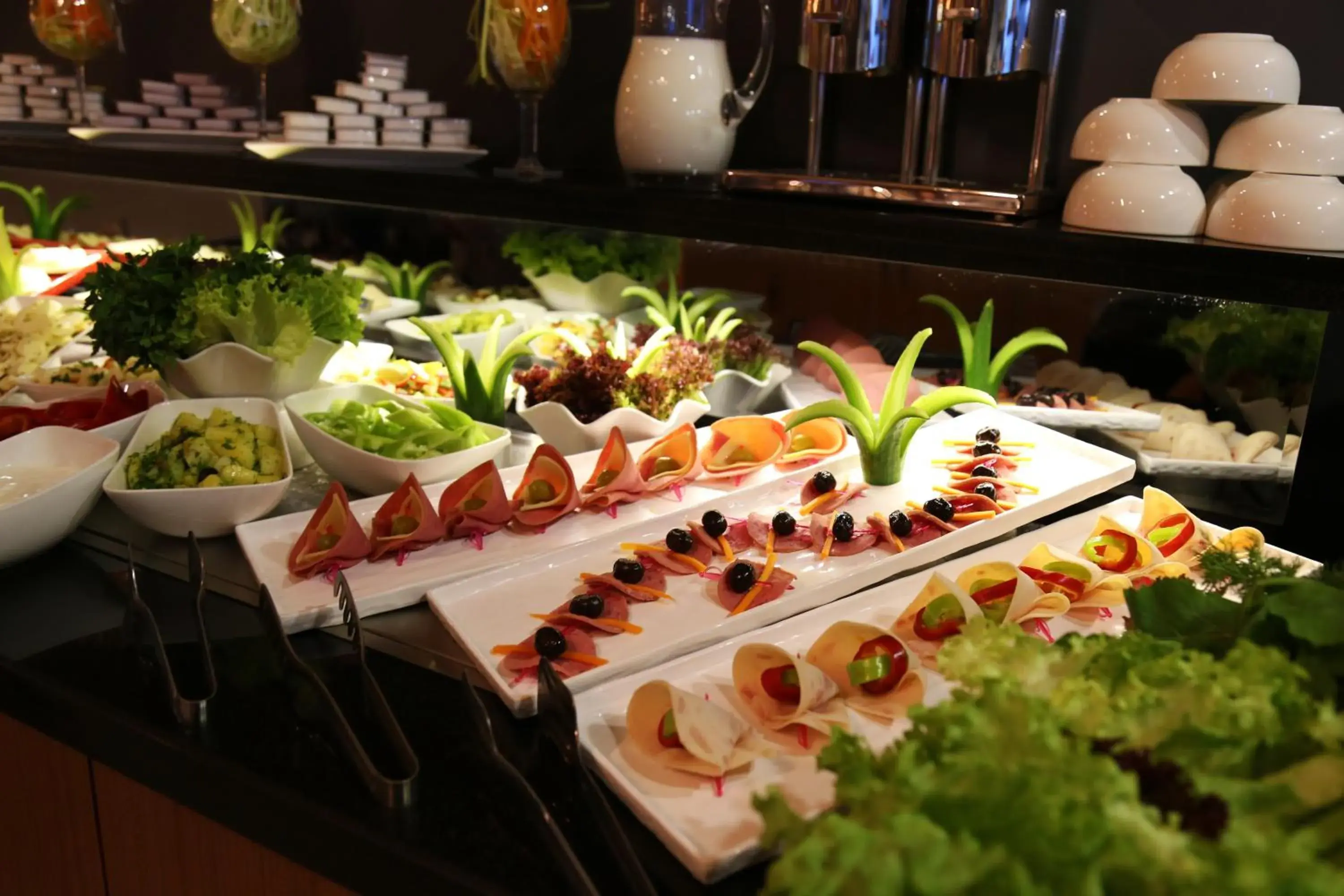 Food and drinks in Pasaport Pier Hotel Food and drinks in Pasaport Pier Hotel