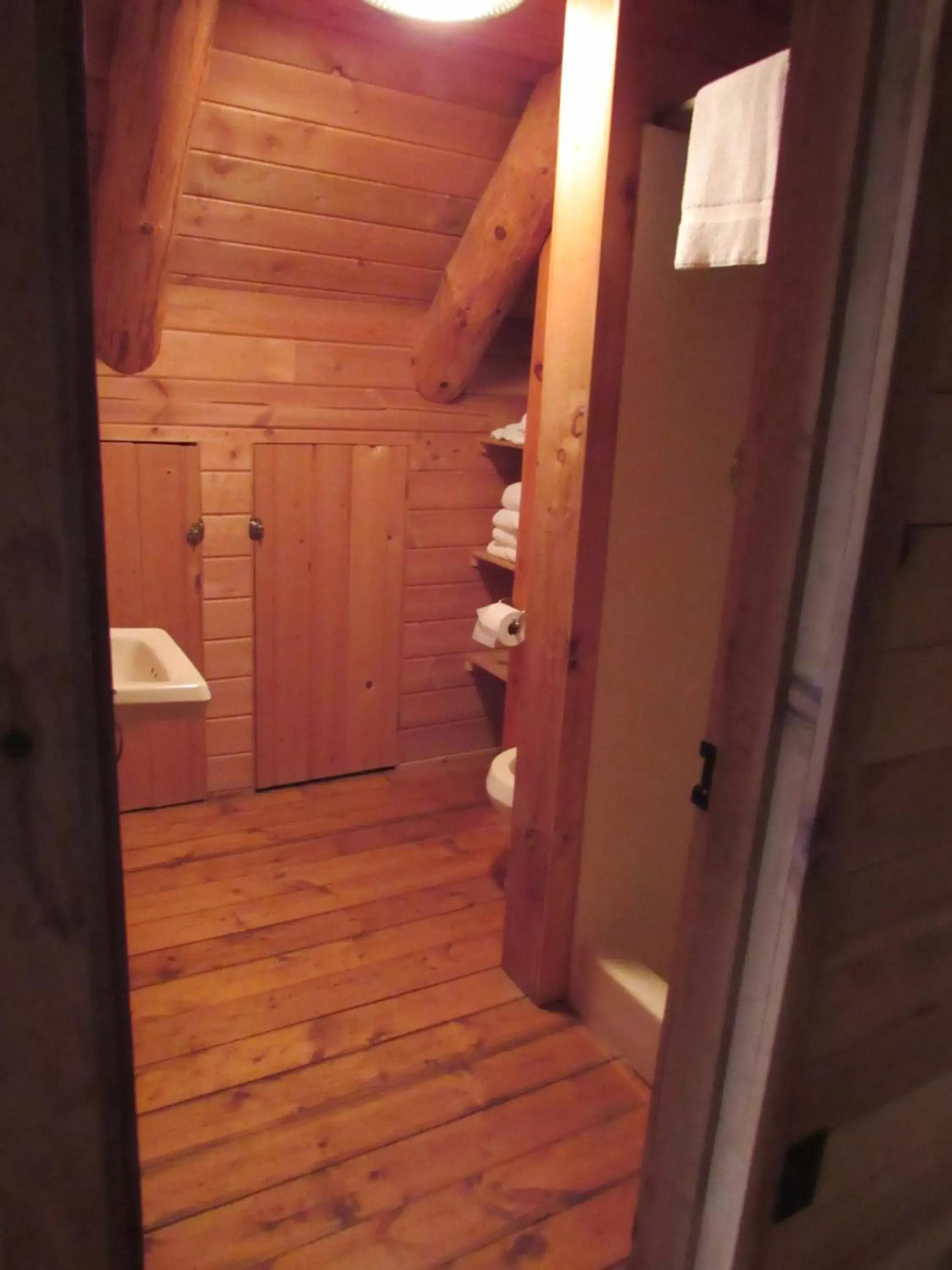 Bathroom in Drummond Island Resort & Conference Center