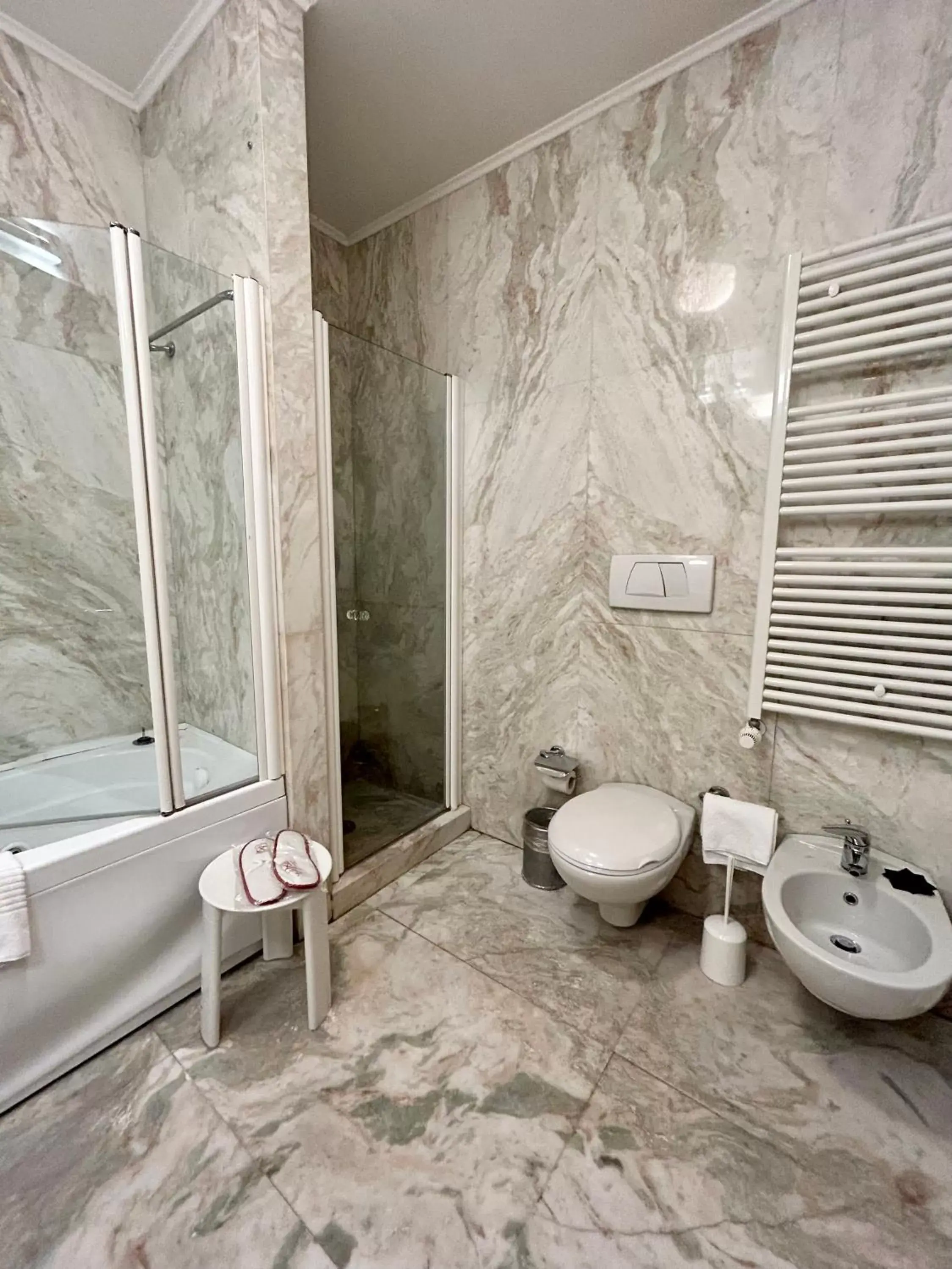 Bathroom in Foscari Palace