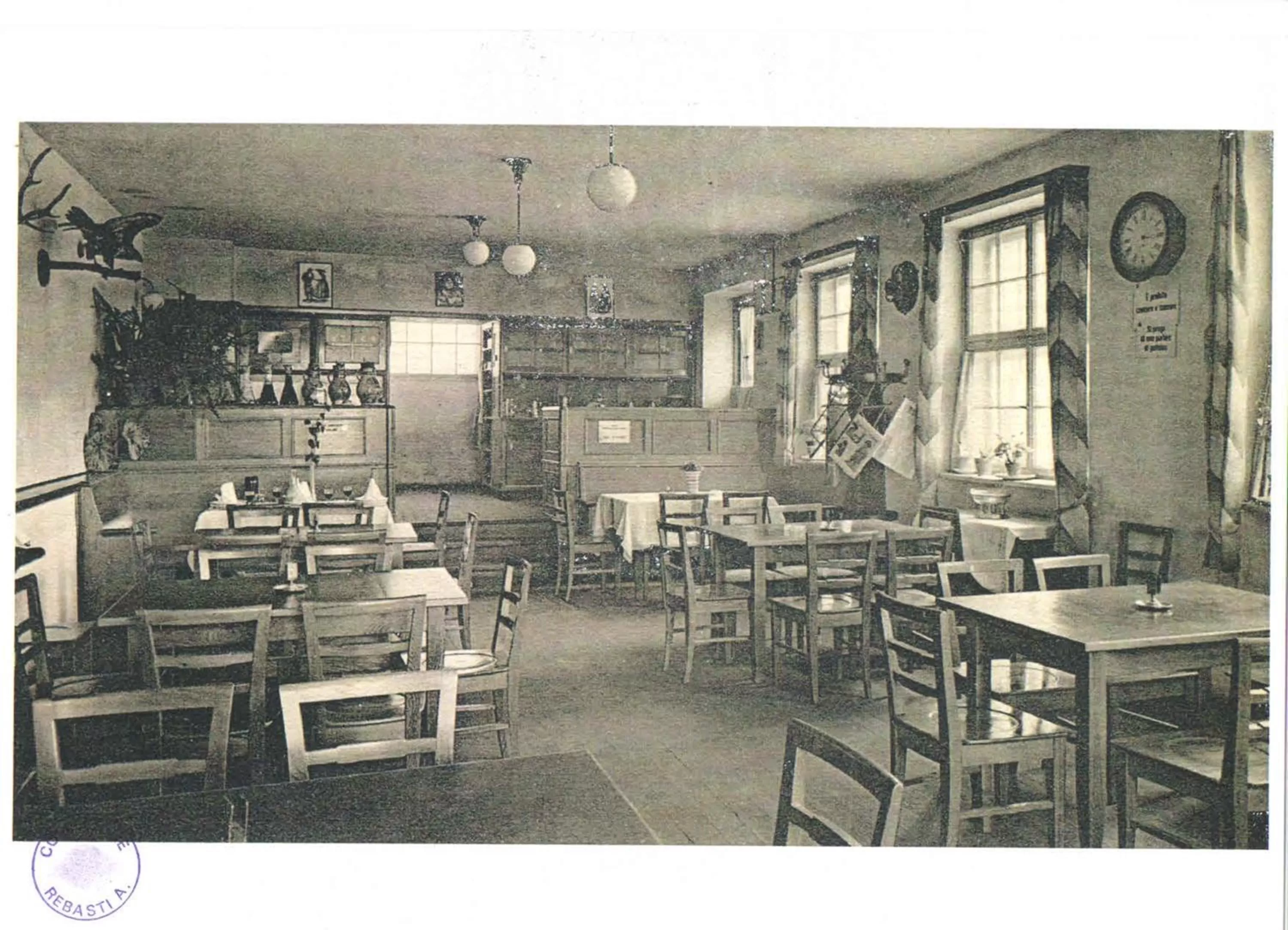 Restaurant/places to eat in Albergo Casagrande