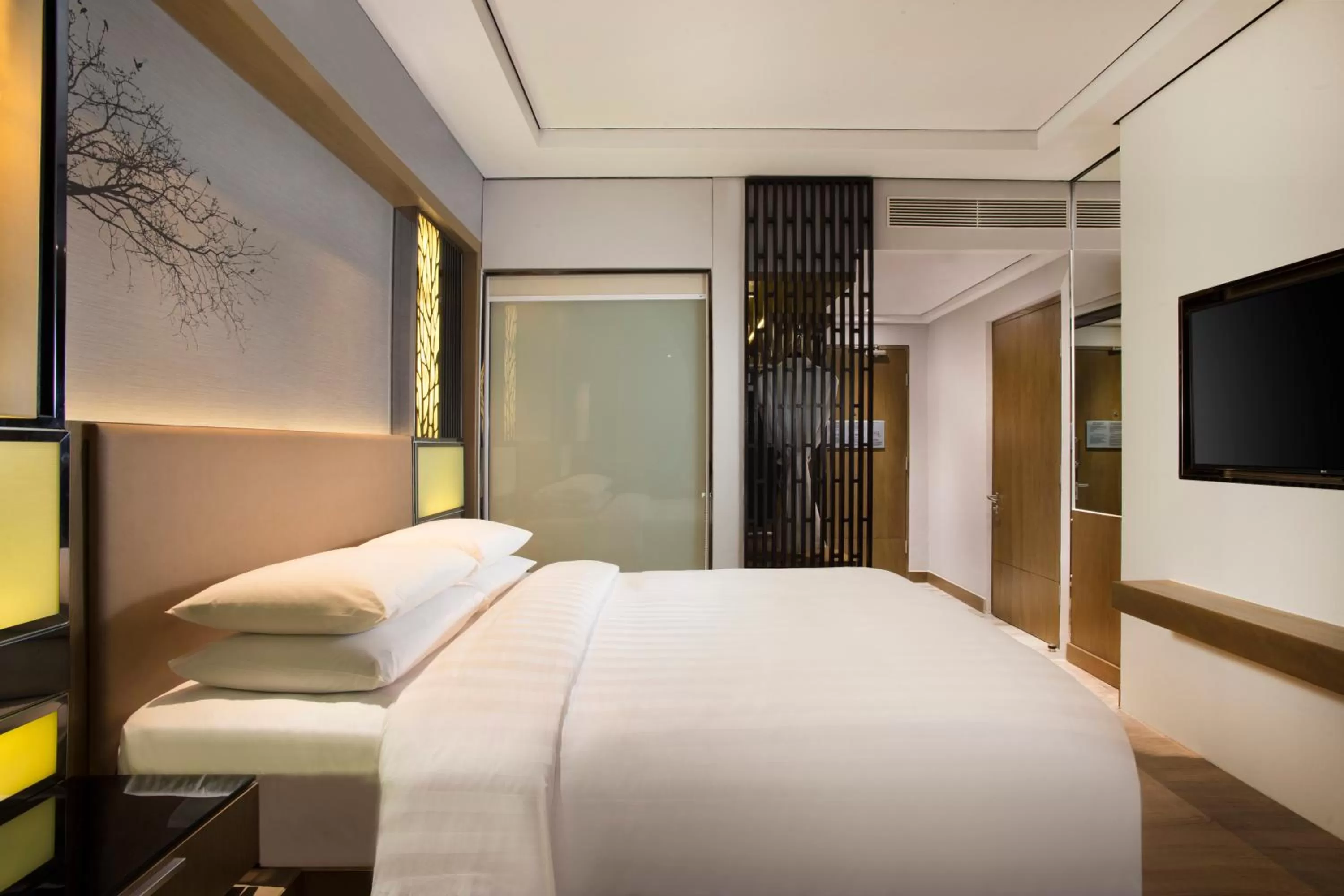 Bed in Courtyard by Marriott Bandung Dago