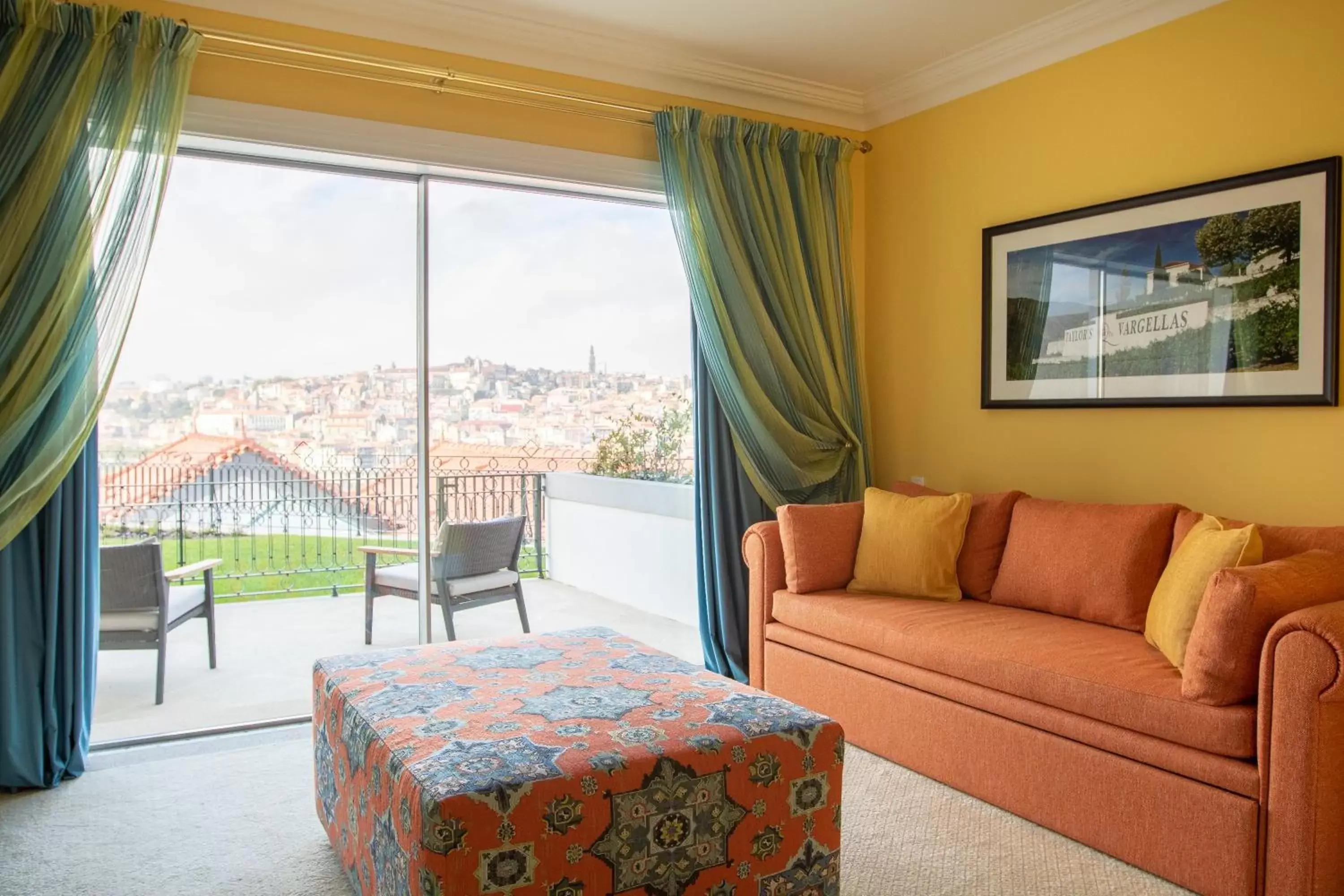 Balcony/Terrace, Seating Area in The Yeatman