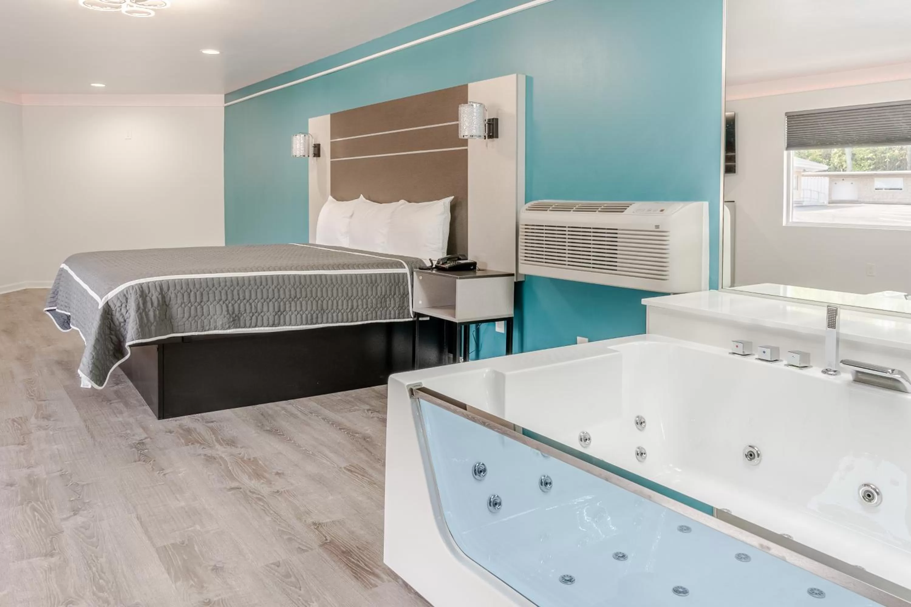 Bedroom, Bed in Blue Beach Motel Providence North Kingstown