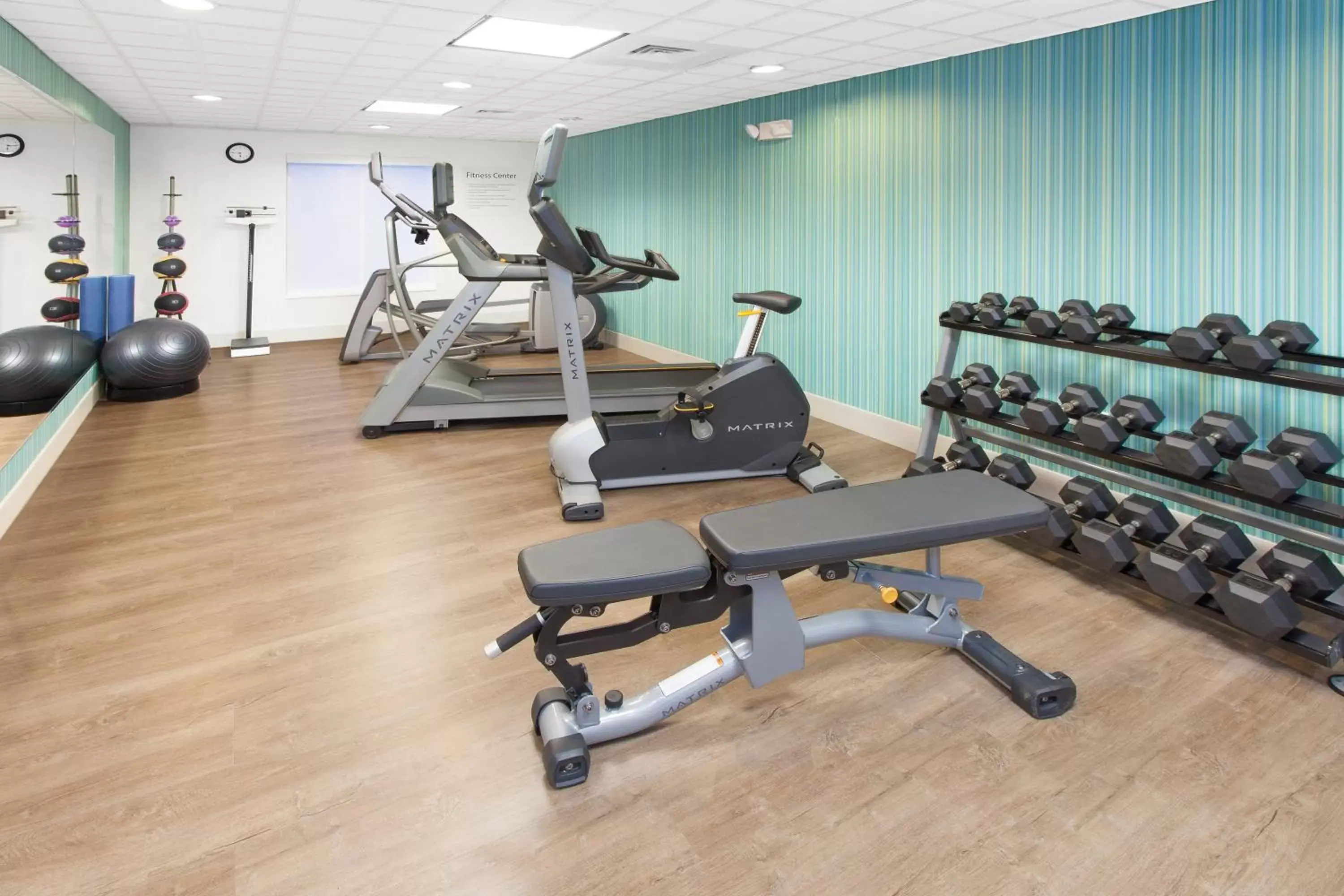 Fitness centre/facilities, Fitness Center/Facilities in Holiday Inn Express Hotel & Suites Lake Zurich-Barrington, an IHG Hotel