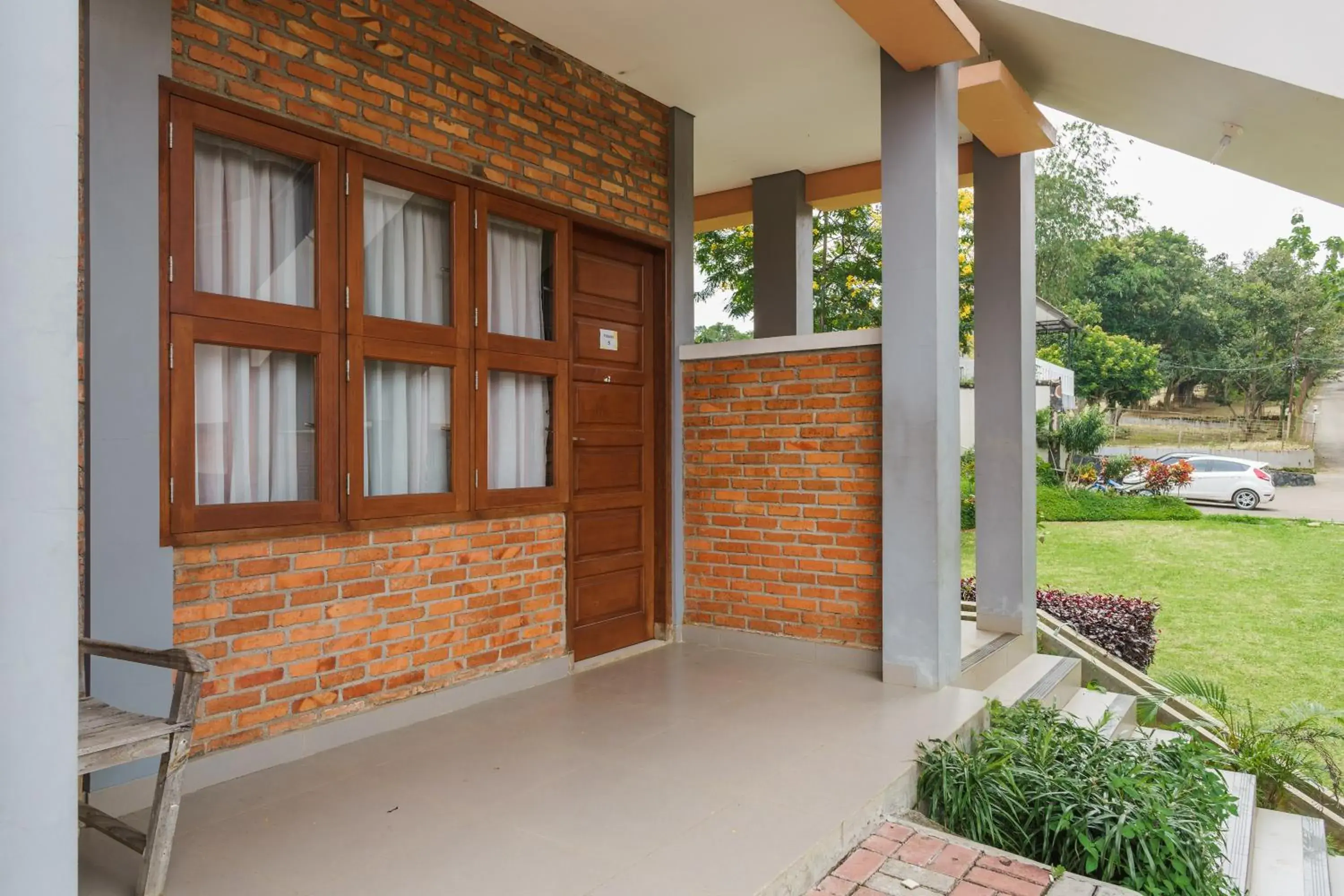 RedDoorz Plus at Hotel Negeri Baru Lodaya Puncak RedDoorz Plus at Hotel Negeri Baru Lodaya Puncak