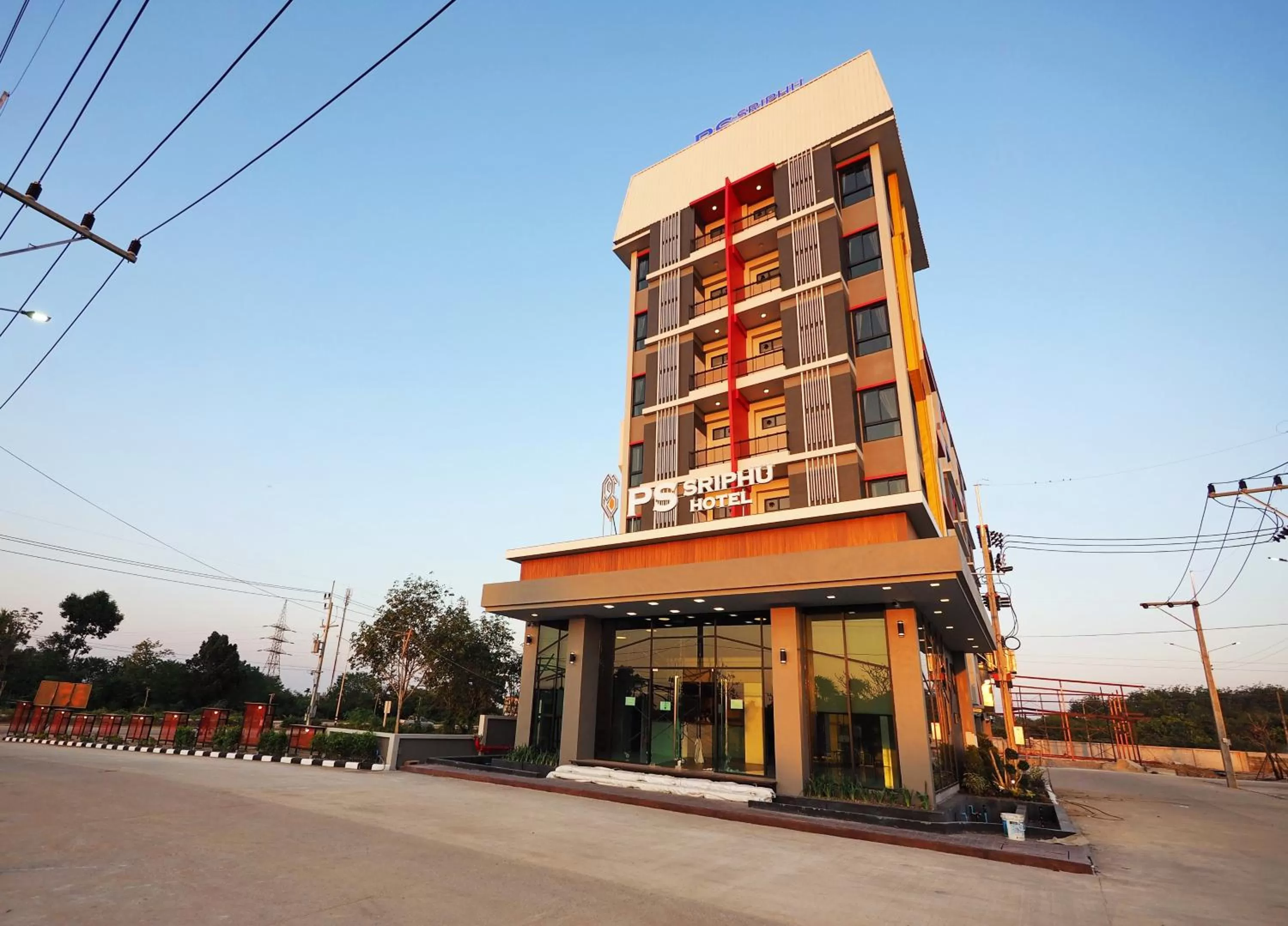 Property building in Ps Sriphu Hotel