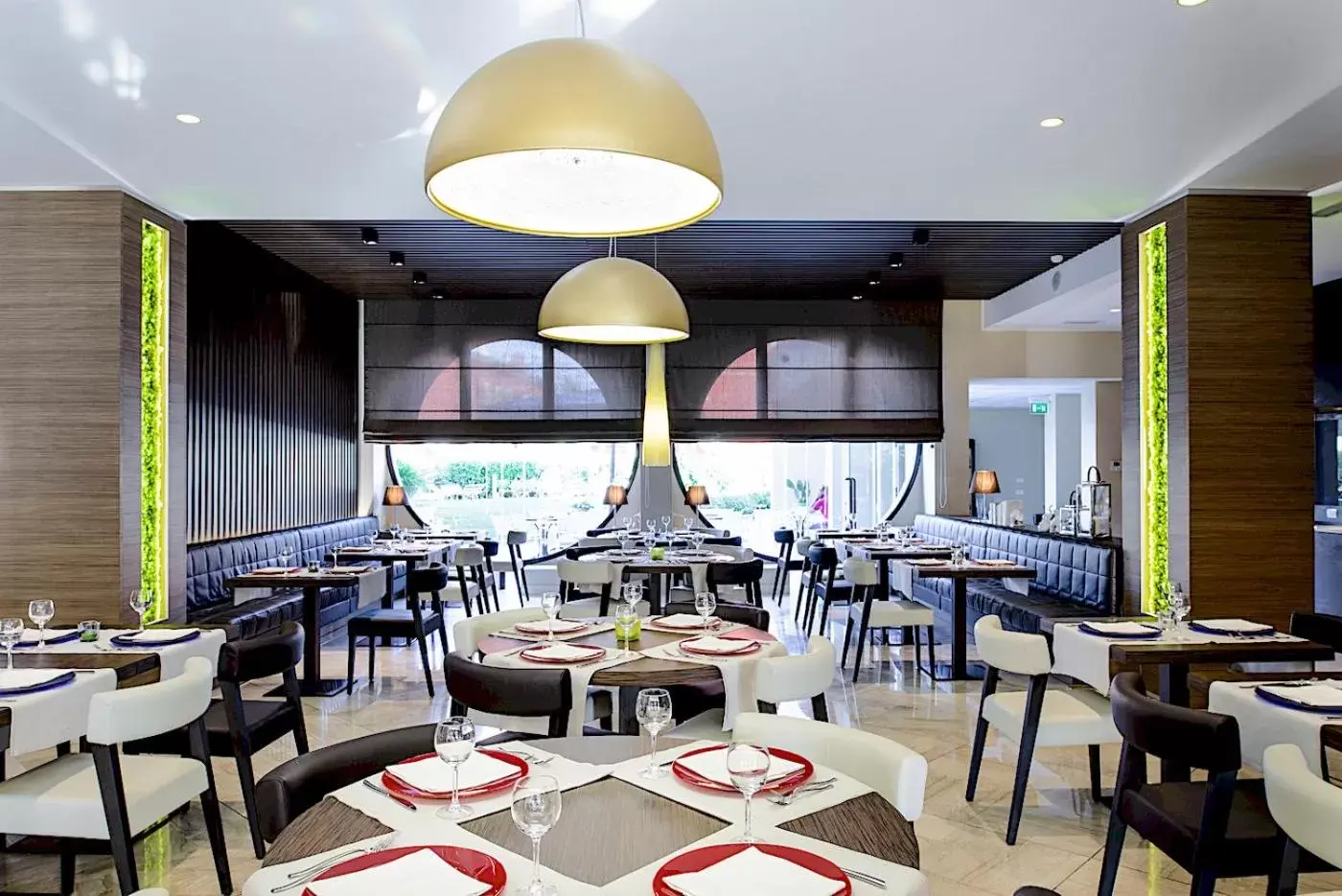 Restaurant/Places to Eat in Enjoy Garda Hotel