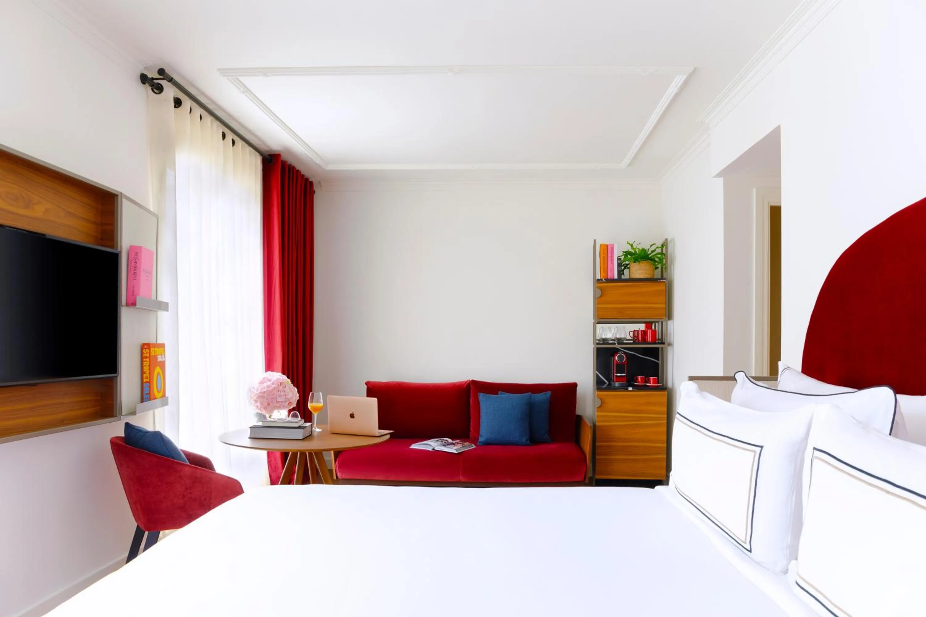 Bedroom, Bed in Villa Marquis a Member of Melia Collection Tour Eiffel