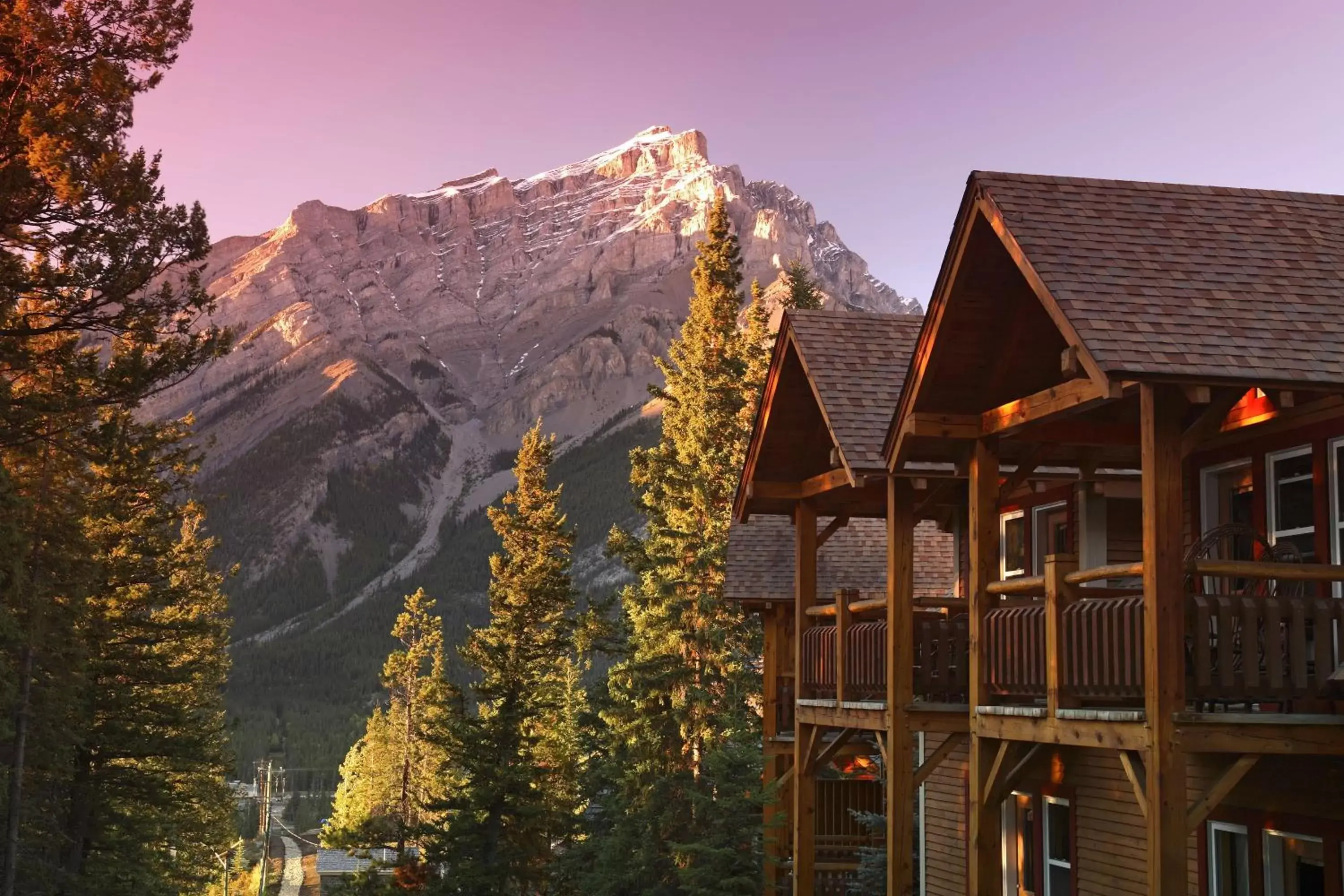 Summer, Property Building in Buffalo Mountain Lodge