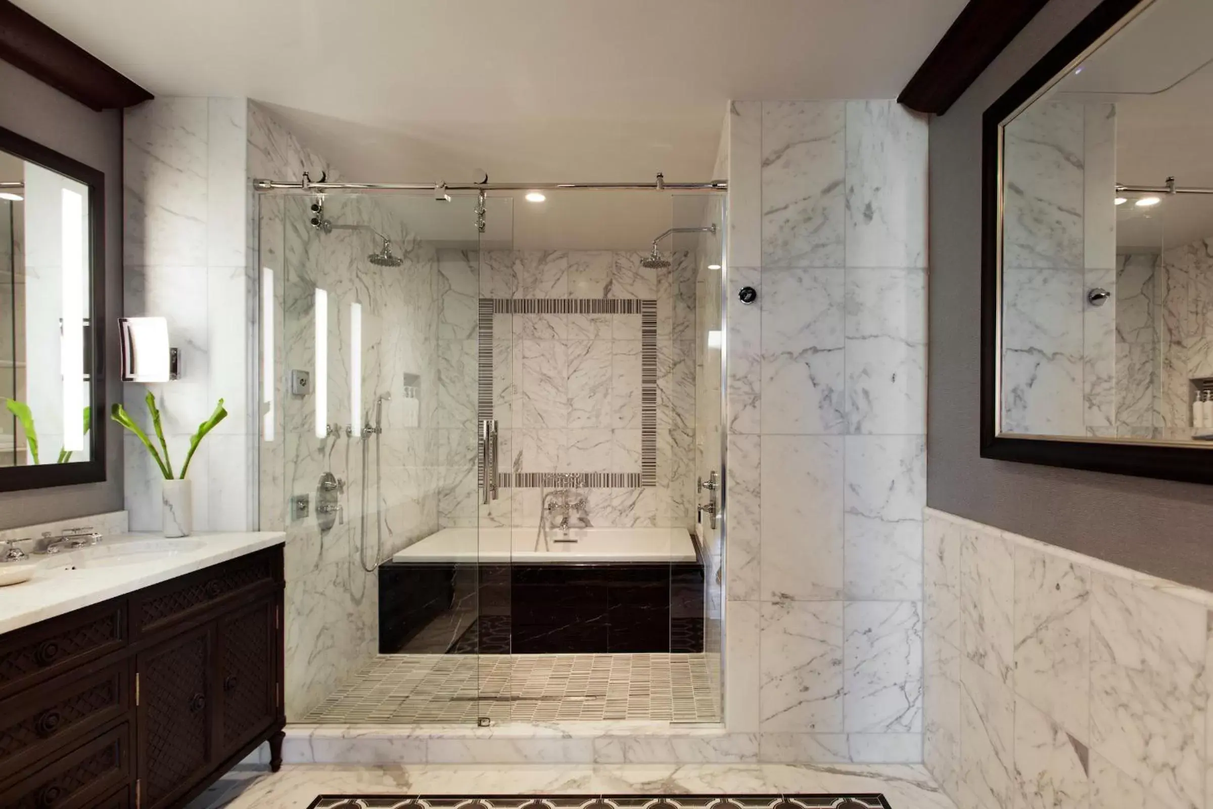 Bathroom in Kimpton Tryon Park Hotel, an IHG Hotel