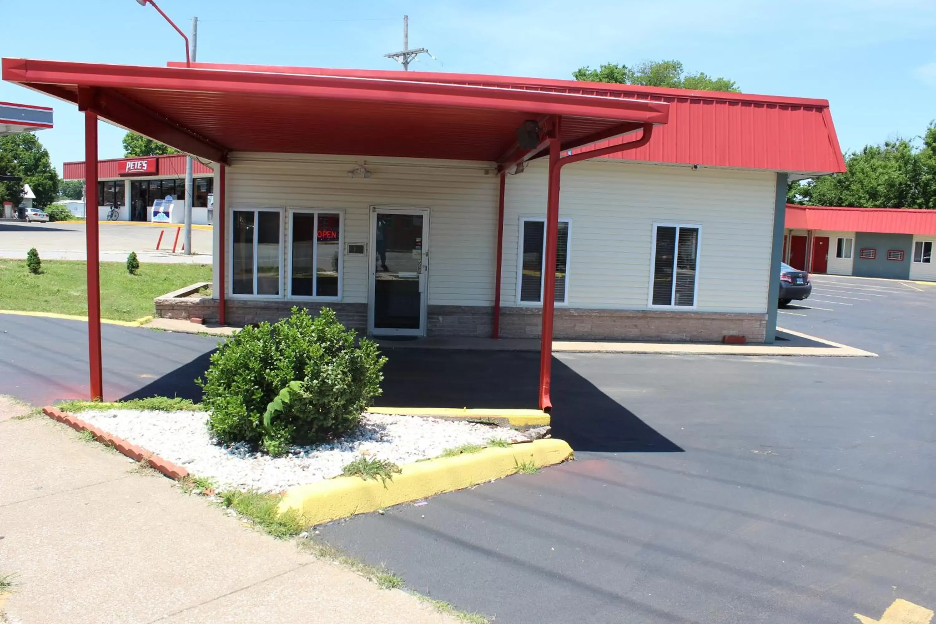 Lobby or reception, Property Building in Guest House Motel