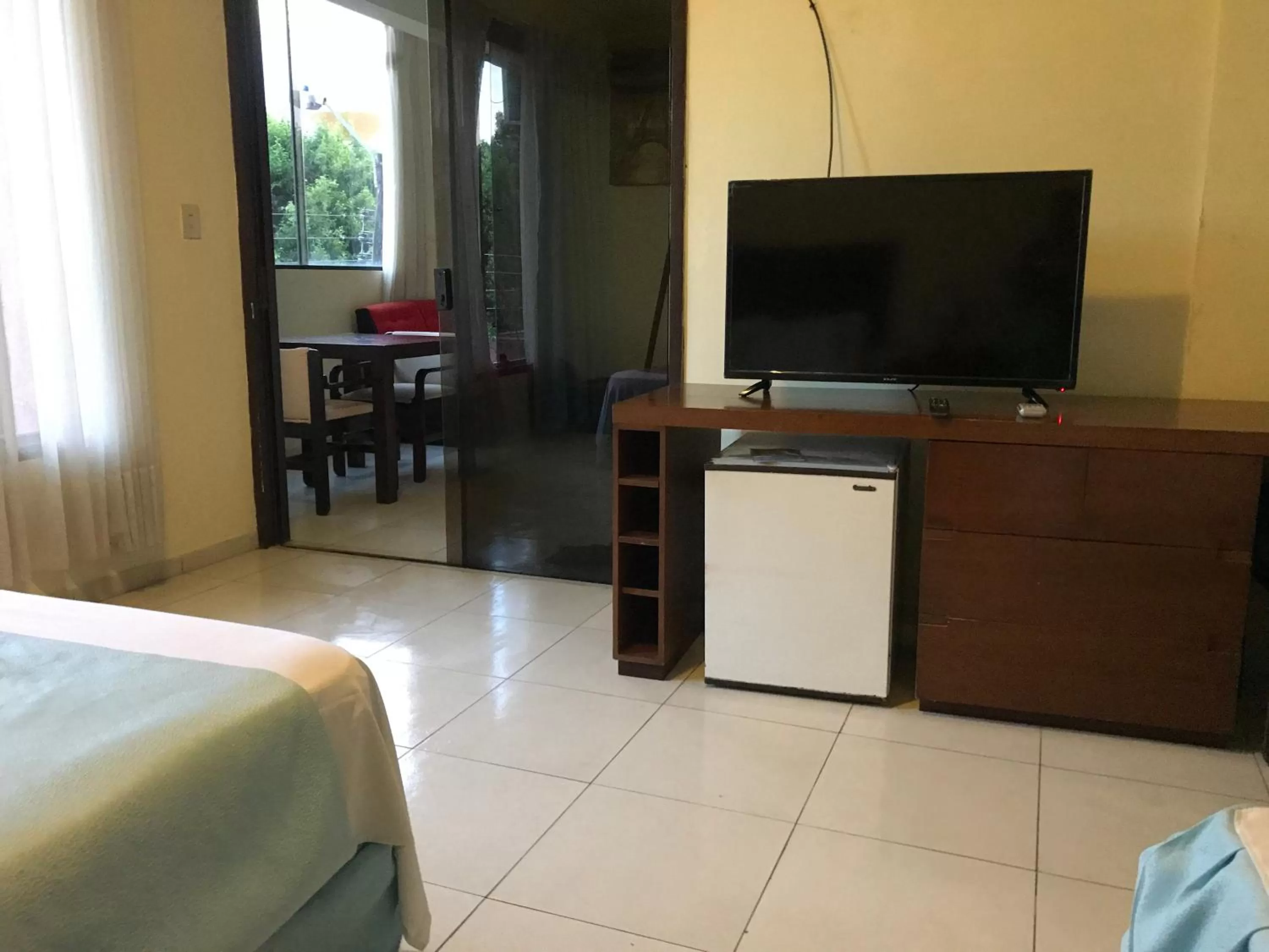 TV and multimedia in Hotel Viru Viru II