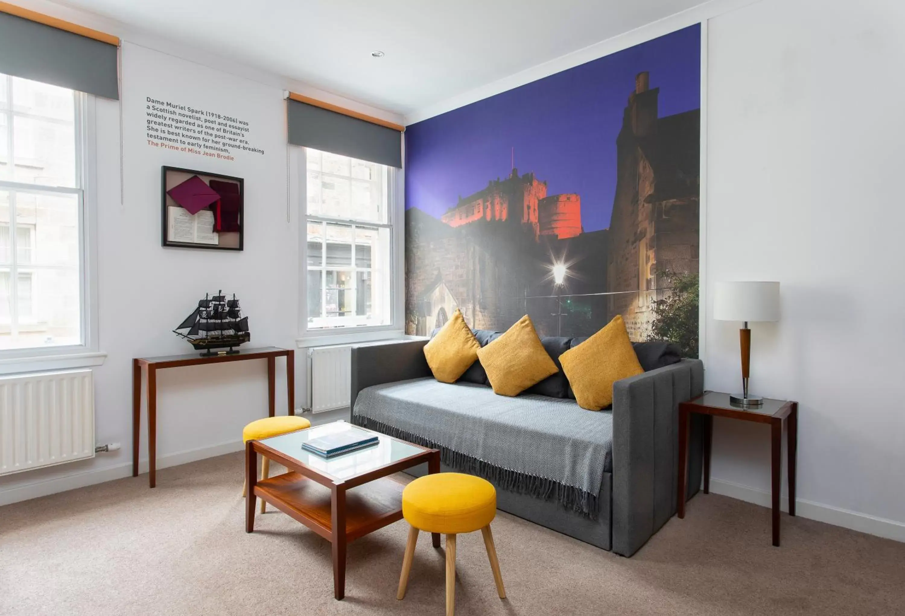 Living room, Seating Area in Stewart by Heeton Concept - Aparthotel Edinburgh