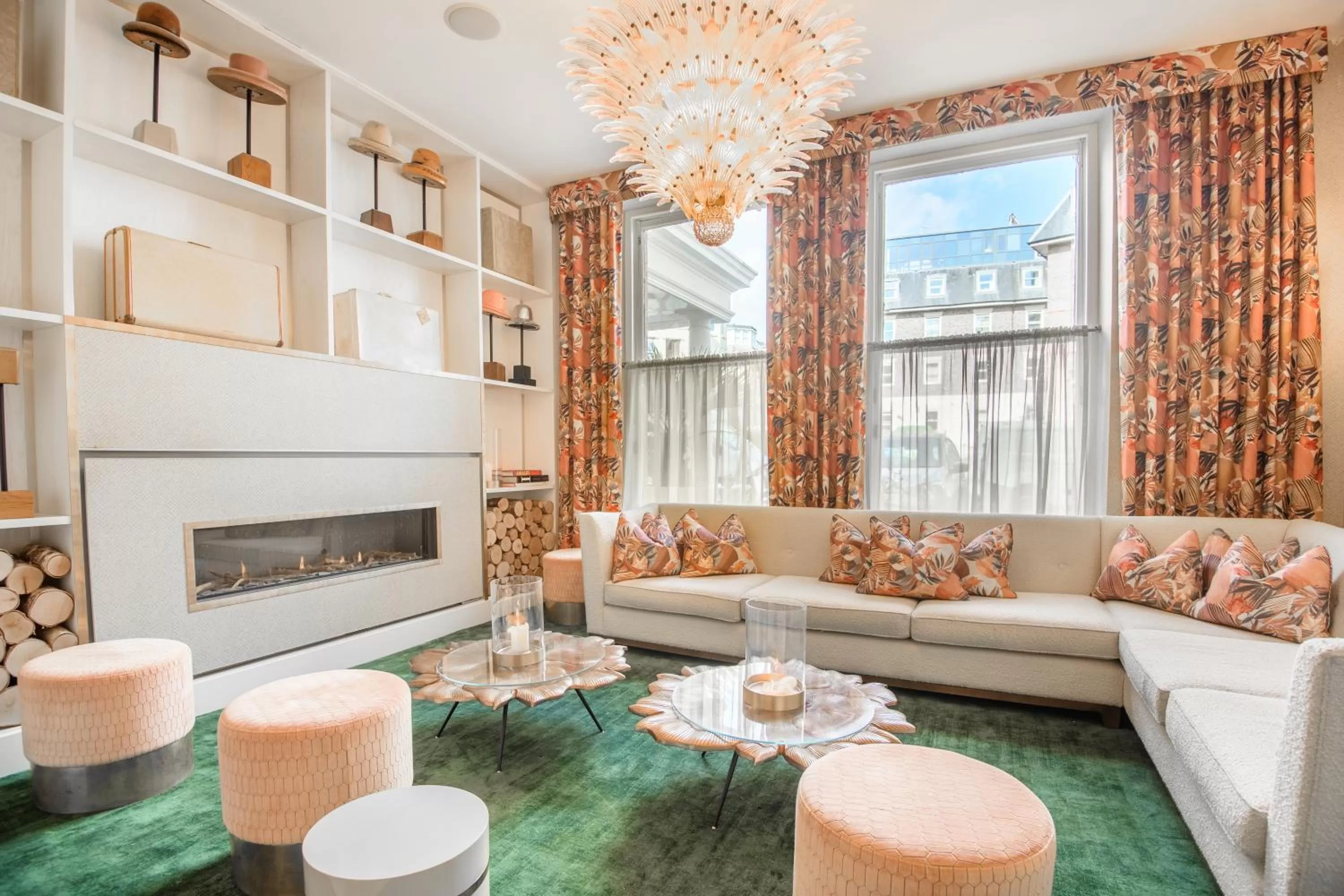 Lounge or bar in The Nici