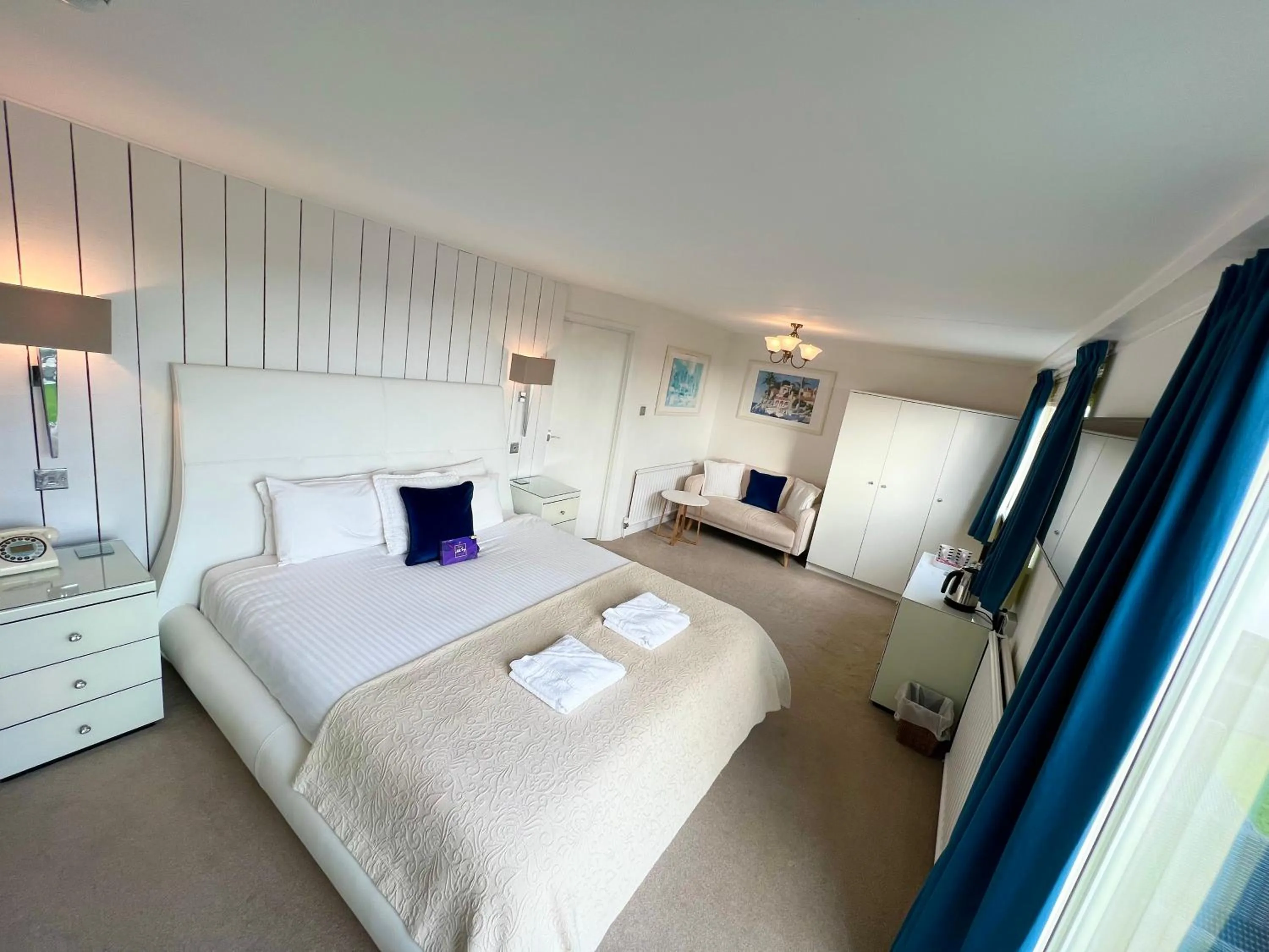 Bedroom, Bed in Tremarne Hotel