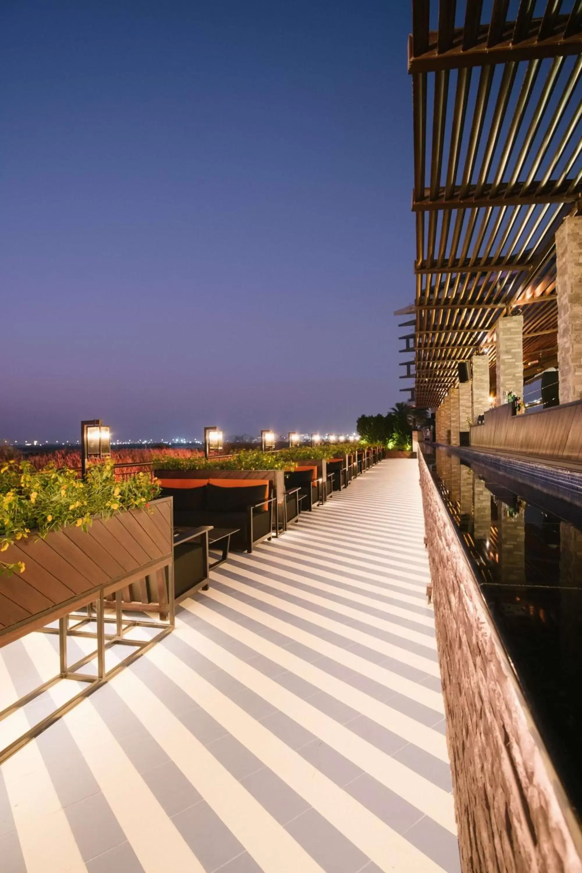 Restaurant/places to eat in Radisson Blu Hotel, Abu Dhabi Yas Island Restaurant/places to eat in Radisson Blu Hotel, Abu Dhabi Yas Island