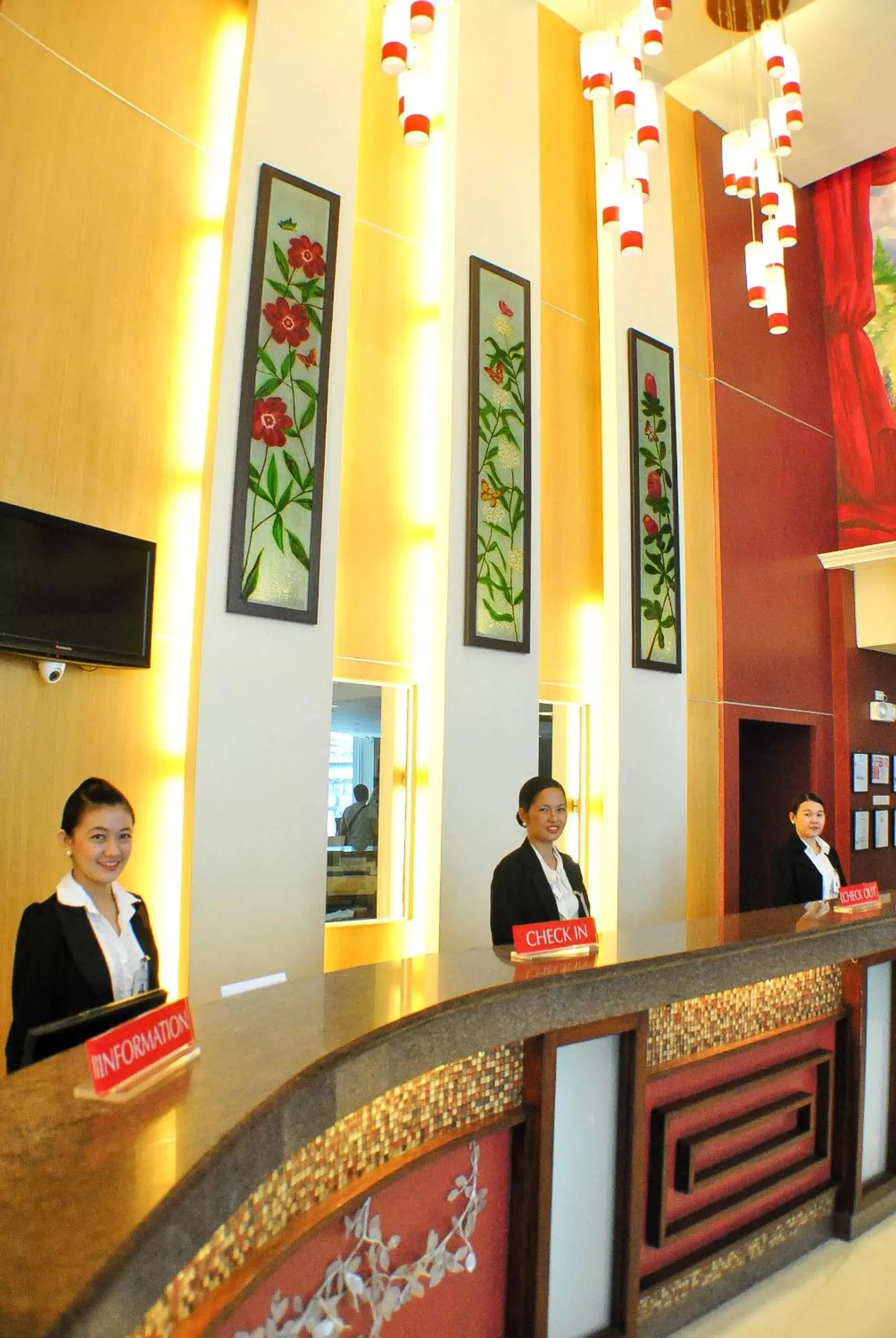 Staff, Lobby/Reception in Hotel Elizabeth Cebu