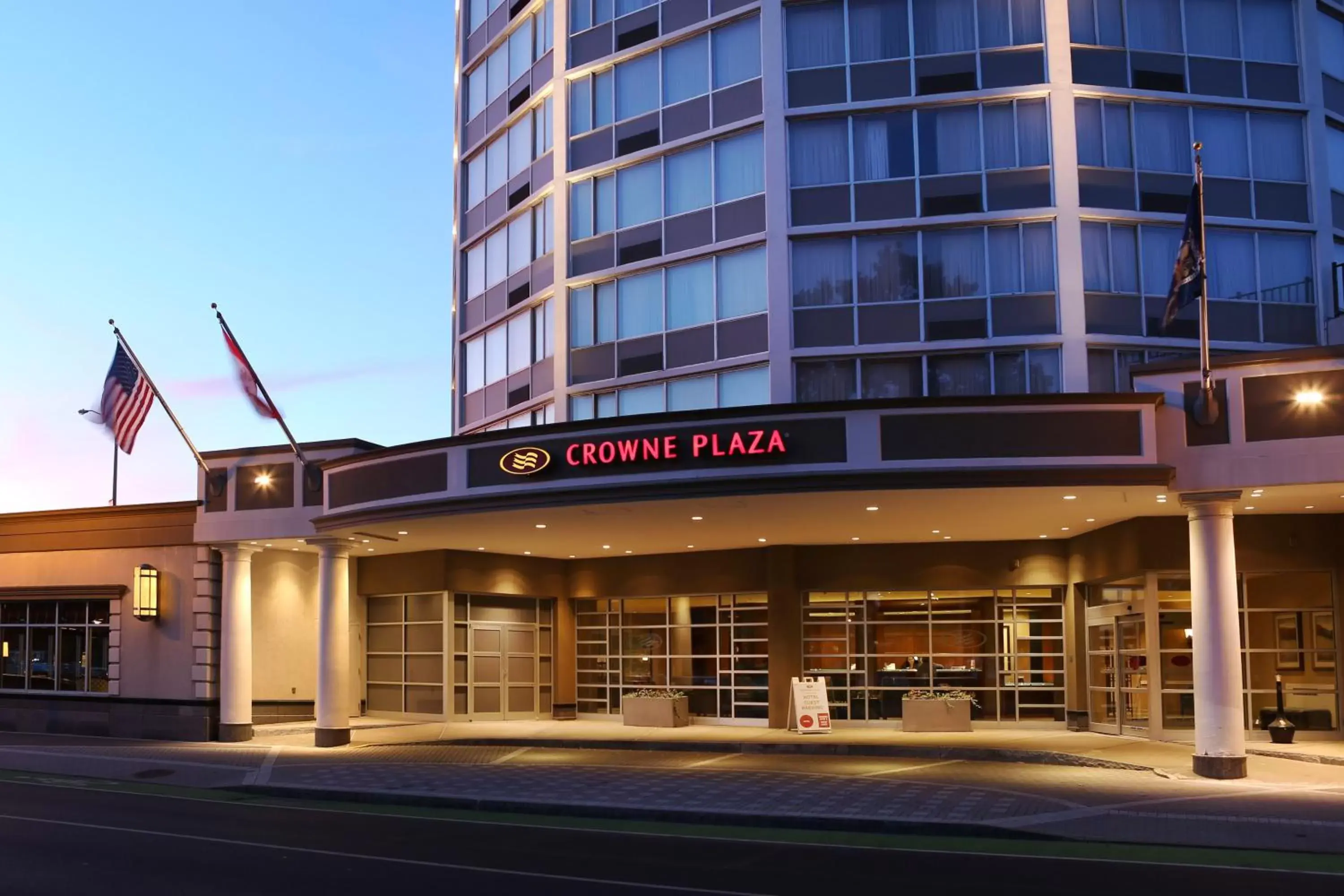 Property building in Crowne Plaza Syracuse, an IHG Hotel