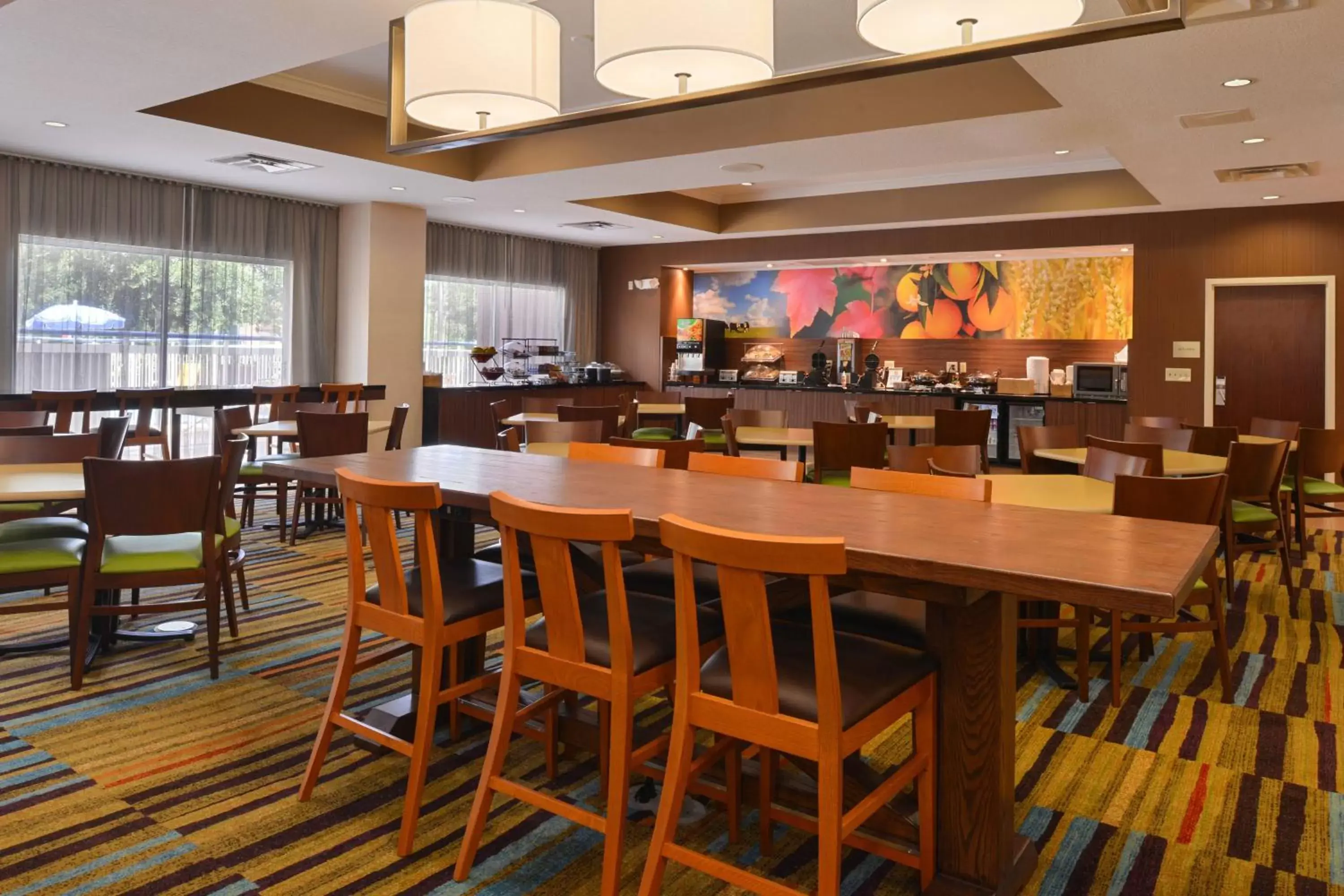 Breakfast, Restaurant/Places to Eat in Fairfield Inn Orlando Airport