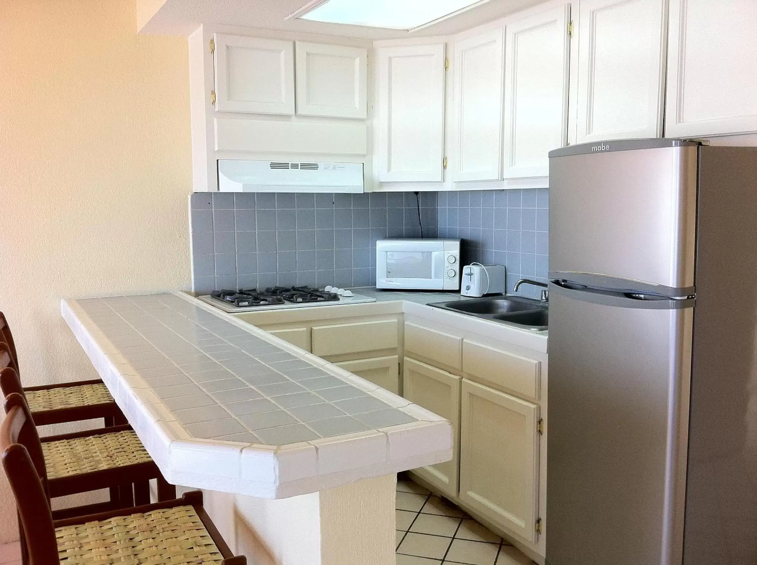 Kitchen or kitchenette, Kitchen/Kitchenette in Quinta Pacifica Beachfront Villas