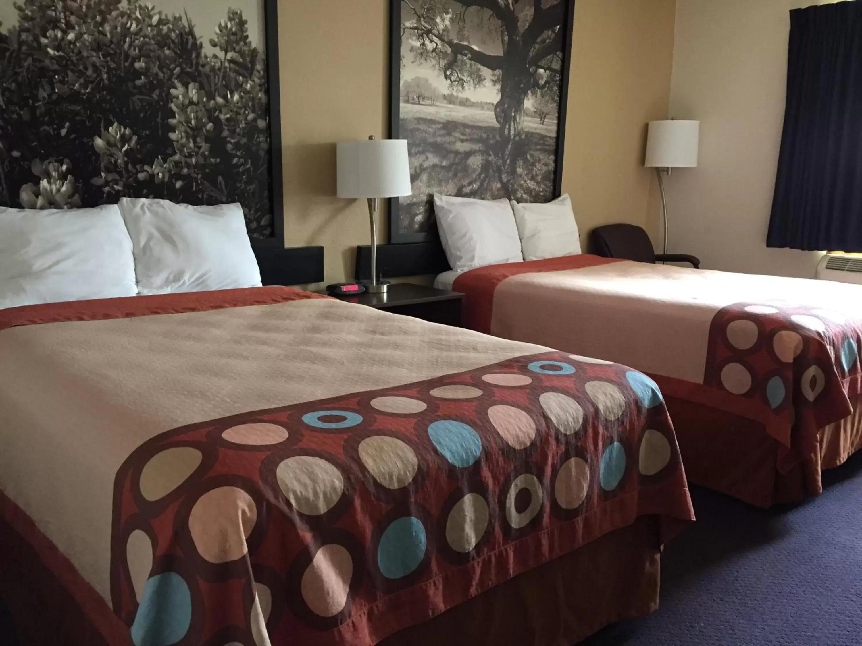 Bedroom, Bed in Super 8 by Wyndham College Station