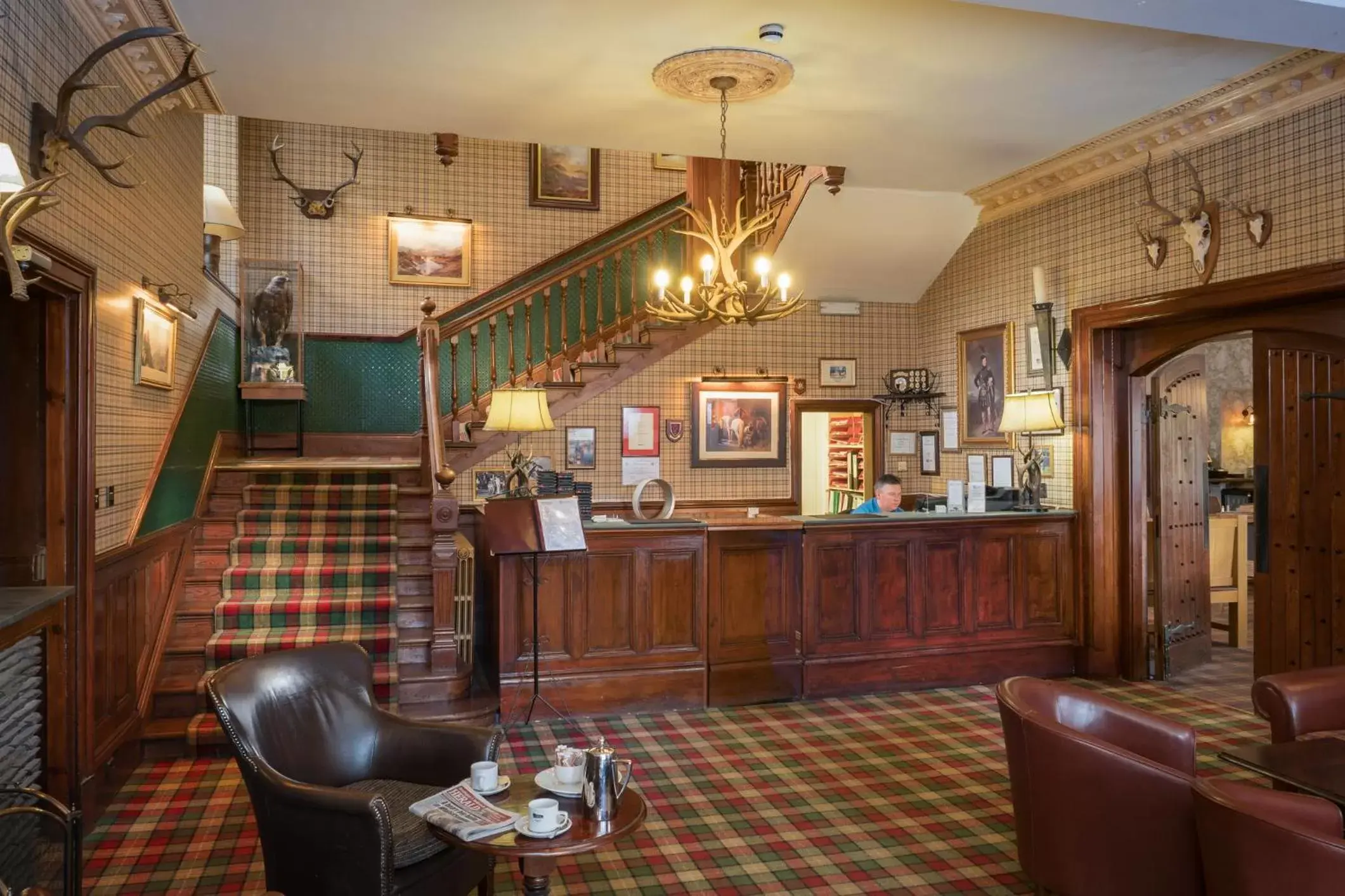 Lobby/Reception in Cairngorm Hotel