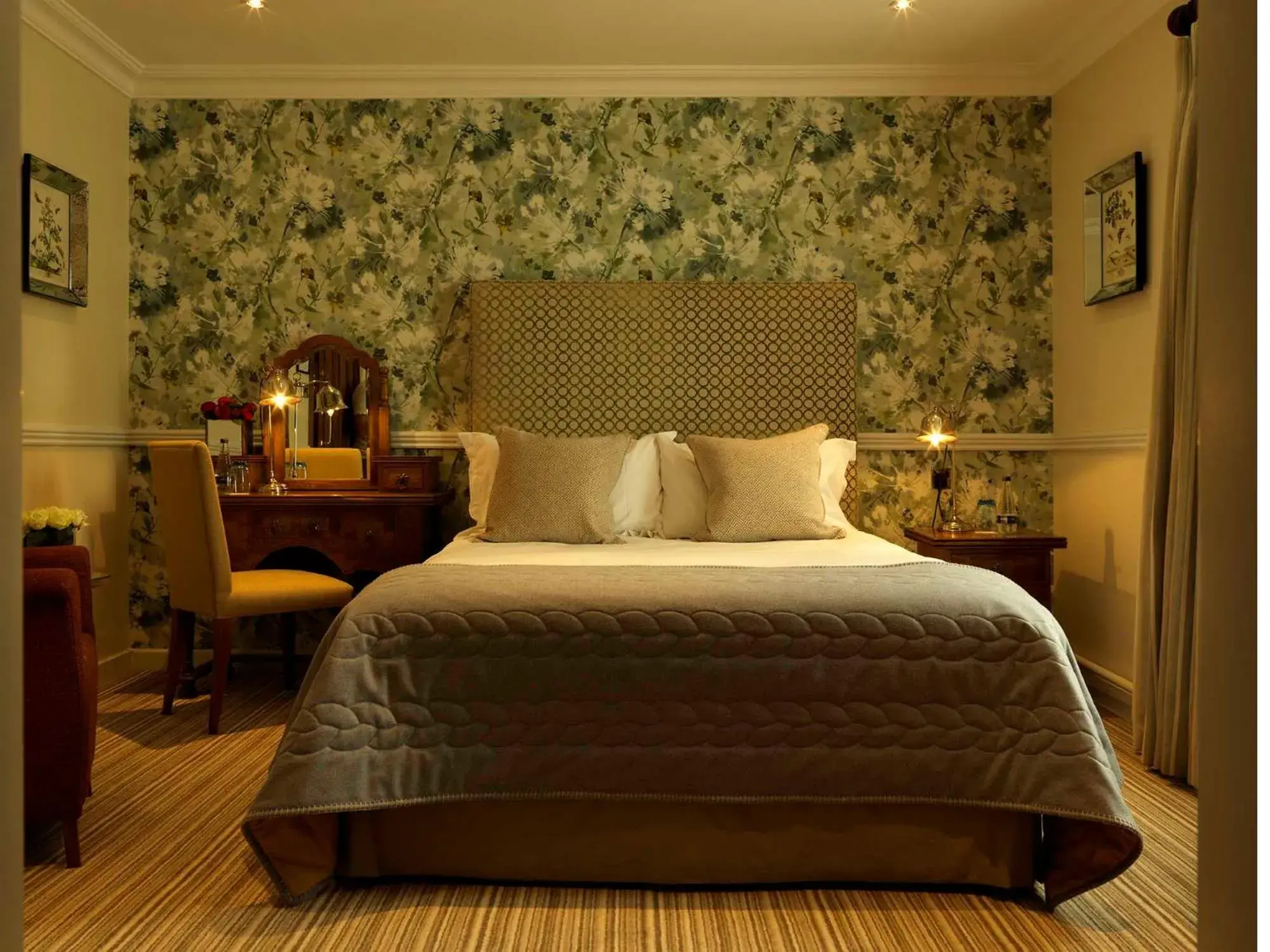 Bedroom, Bed in Wentbridge House Hotel