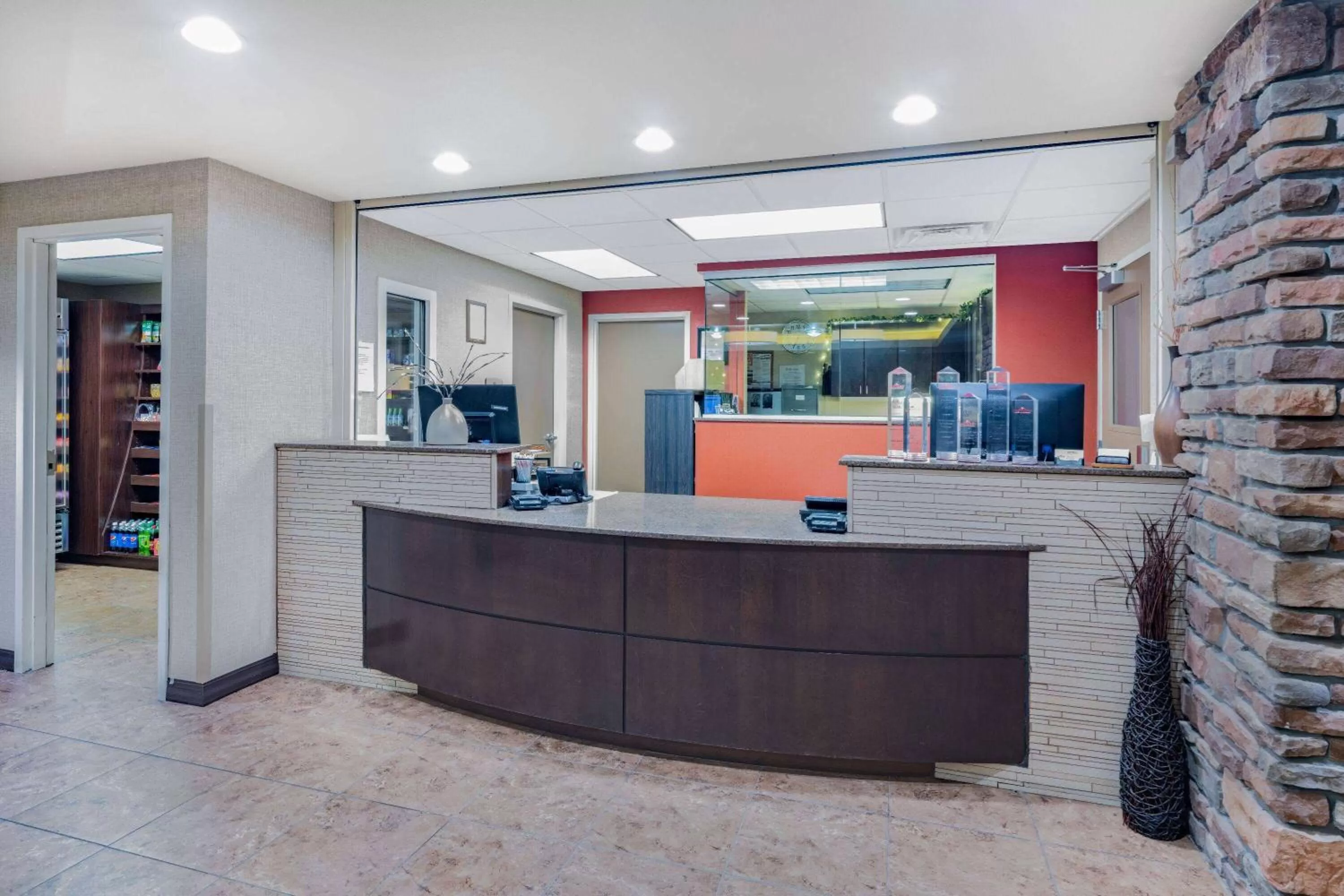 Lobby or reception in Hawthorn Extended Stay by Wyndham Dickinson
