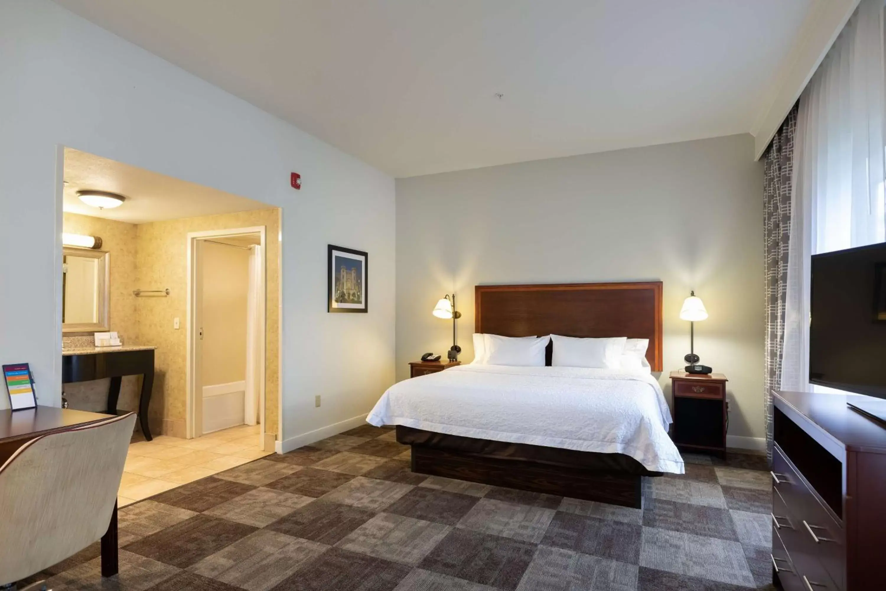 Bed in Hampton Inn & Suites Baton Rouge - I-10 East