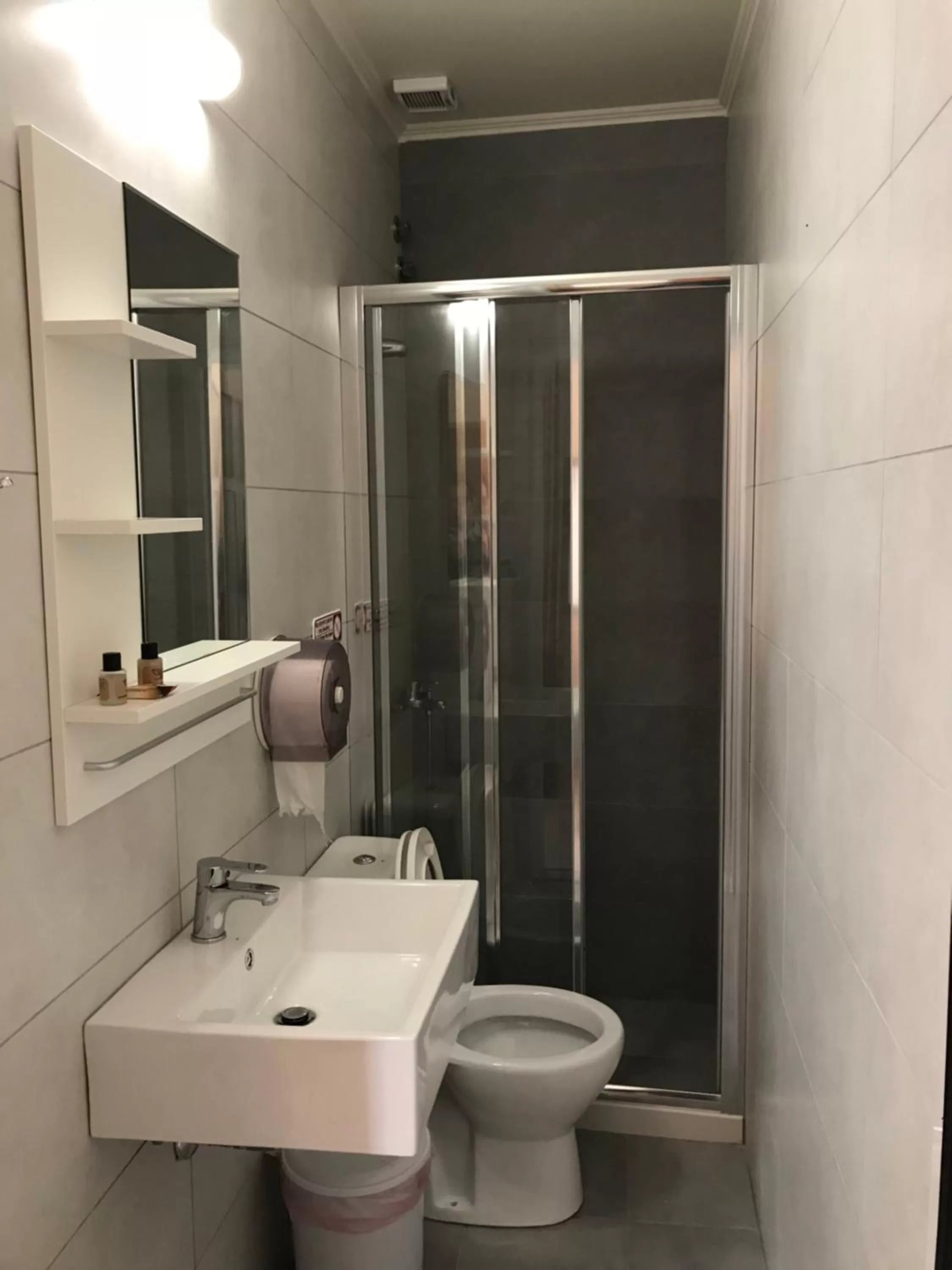 Bathroom in Lena Hotel