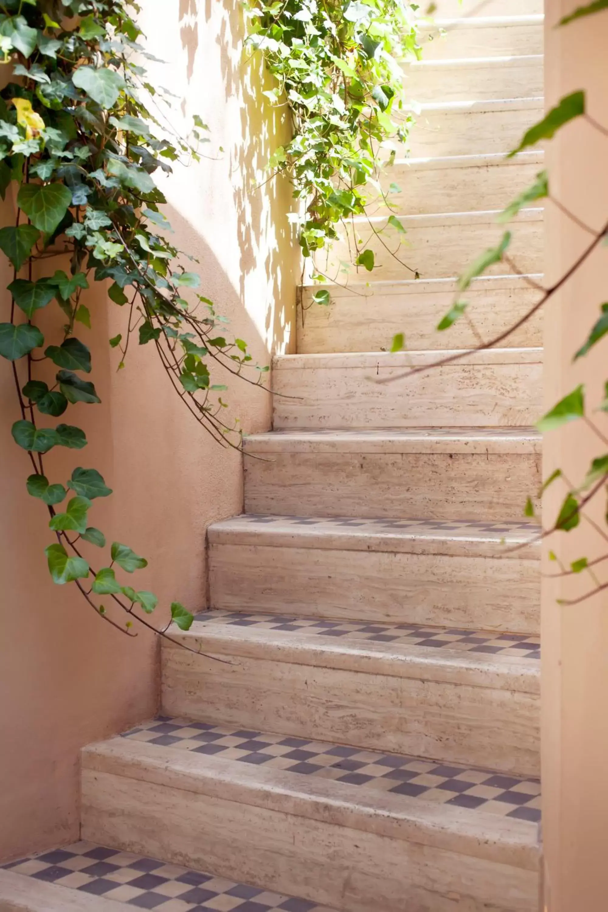 Property building in Hotel The Corner Roma Property building in Hotel The Corner Roma