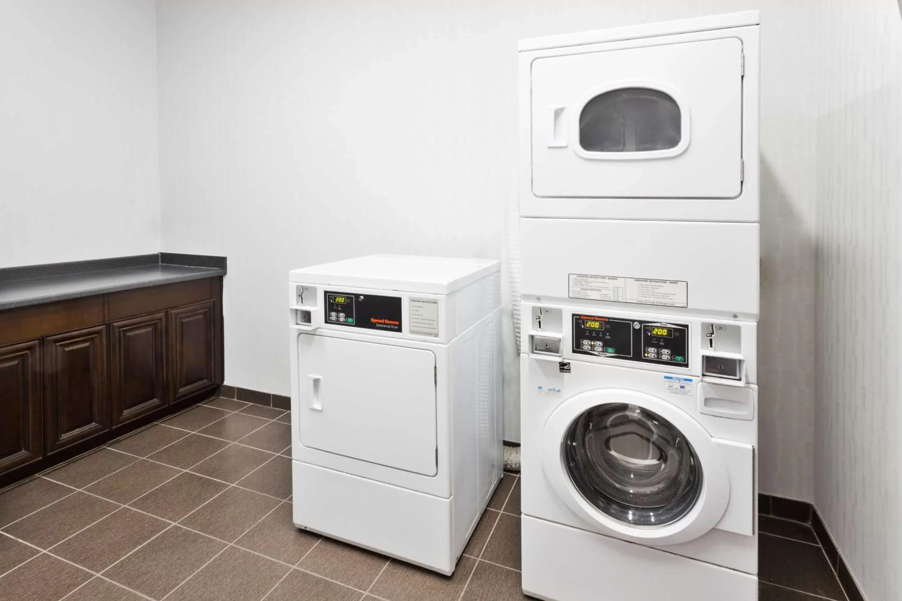 Property building in Hampton Inn & Suites Phenix City- Columbus Area Property building in Hampton Inn & Suites Phenix City- Columbus Area