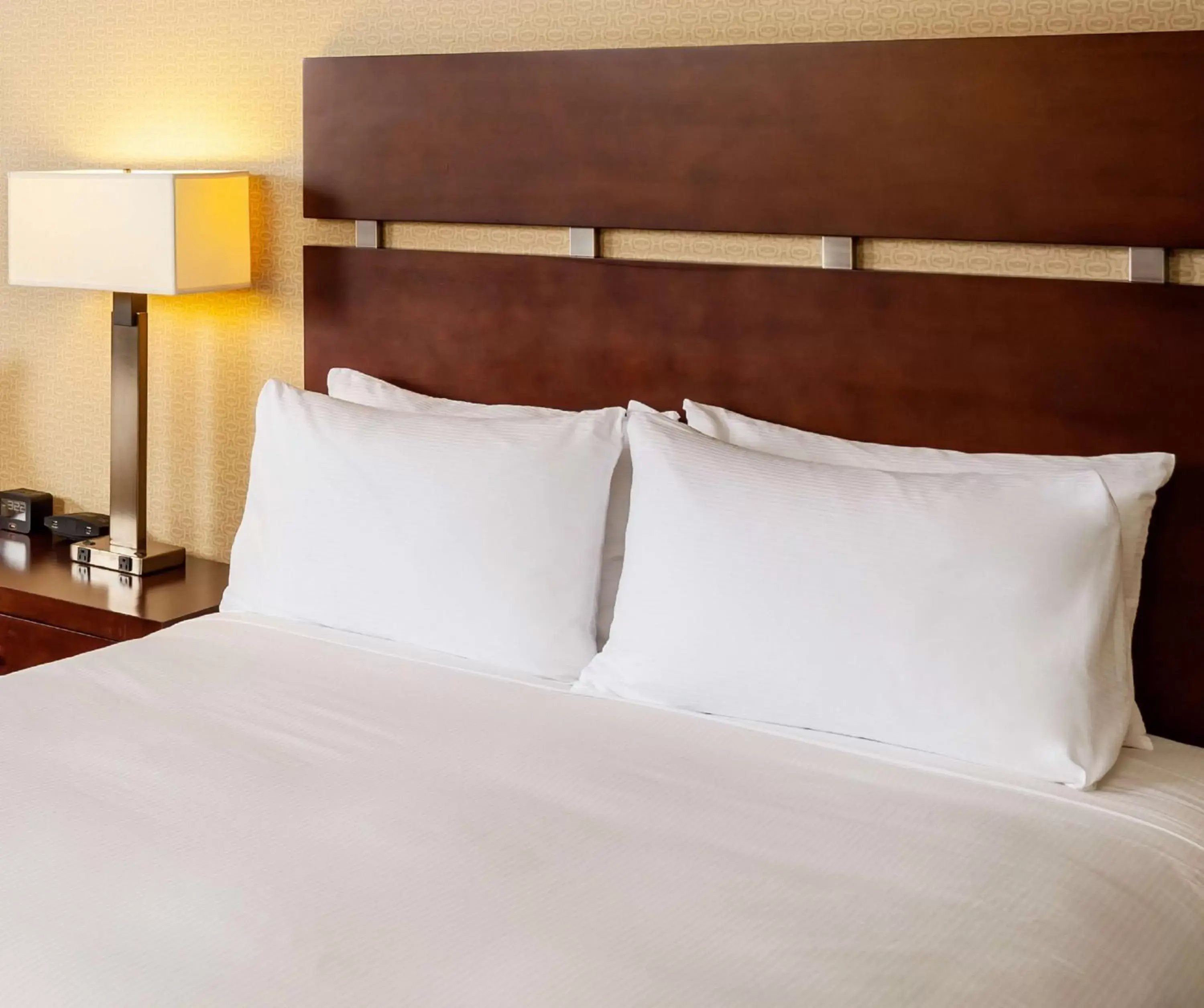 Queen Room - Mobility/Hearing Accessible with Roll-In Shower in Doubletree By Hilton Billings Queen Room - Mobility/Hearing Accessible with Roll-In Shower in Doubletree By Hilton Billings