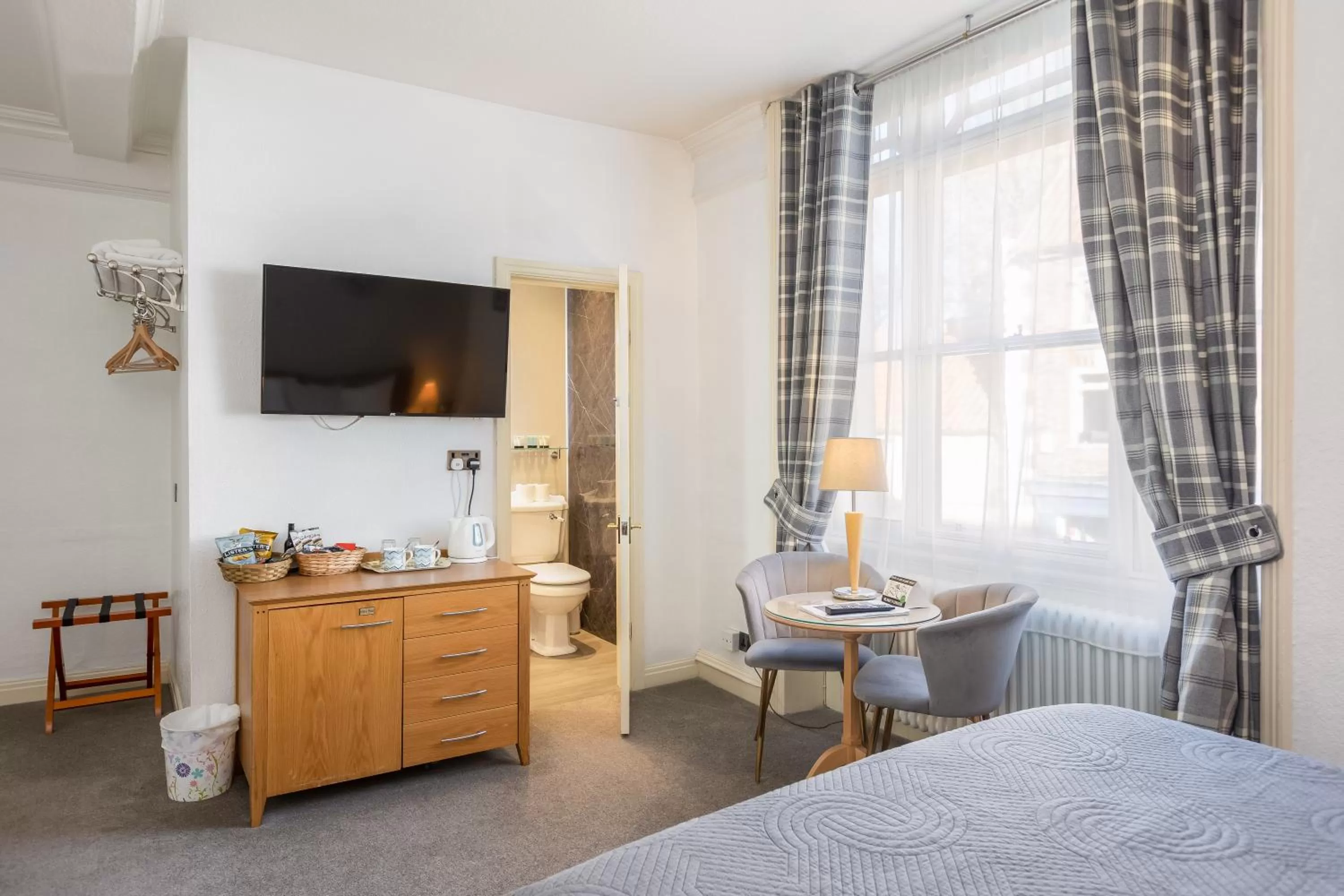 Bed in The Black Swan Inn