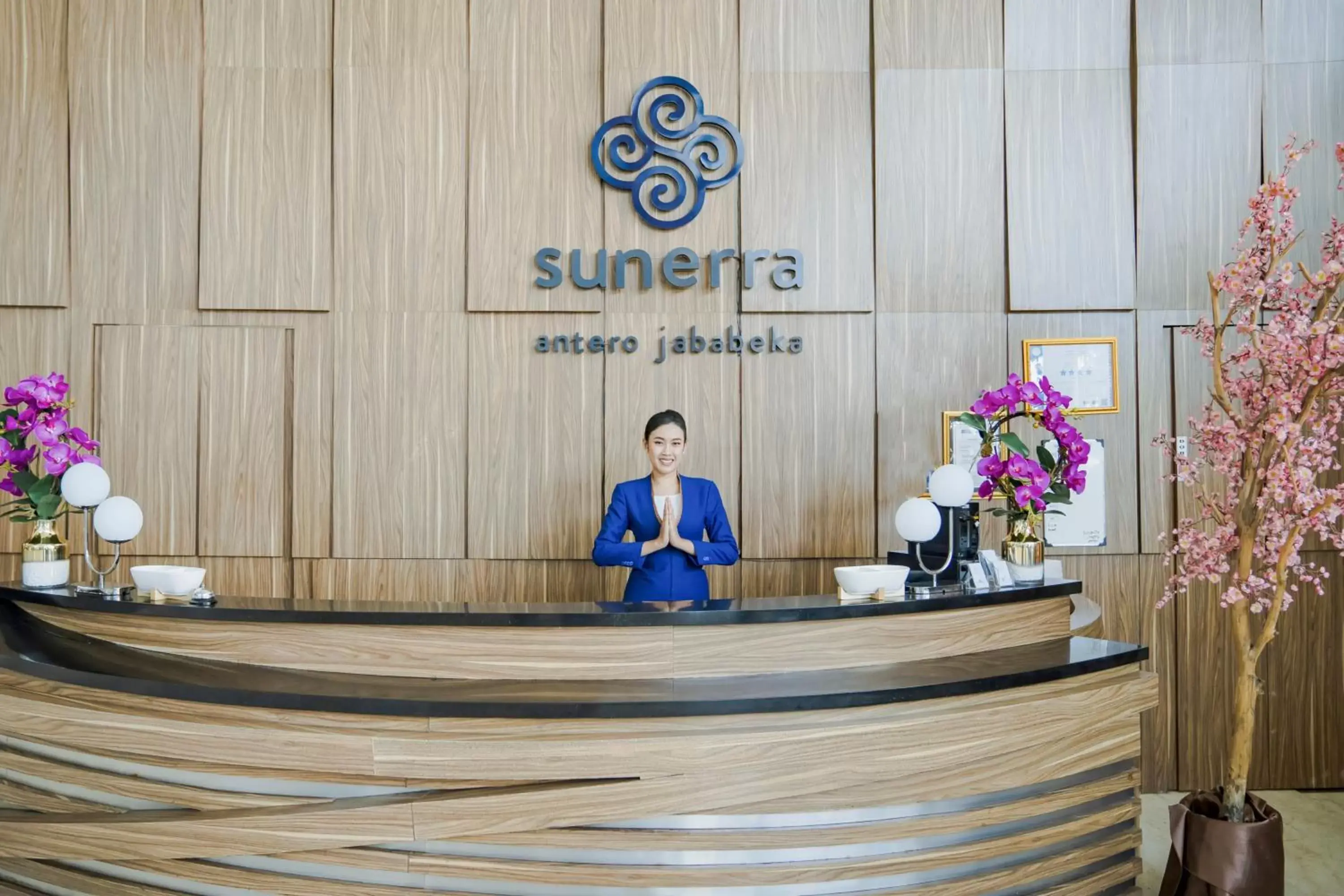 Property building, Lobby/Reception in Sunerra Antero Jababeka