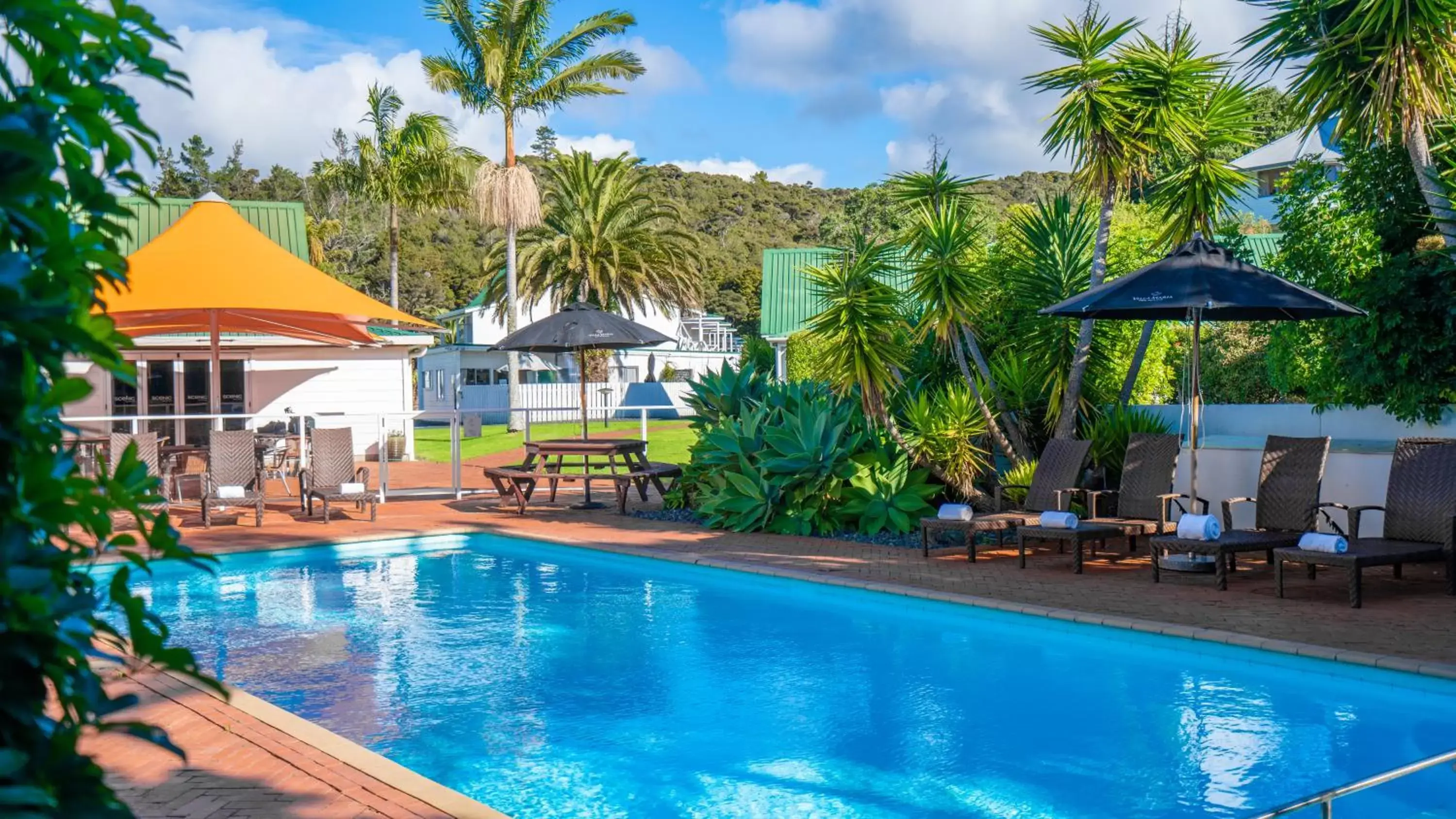 Patio, Swimming Pool in Scenic Hotel Bay of Islands