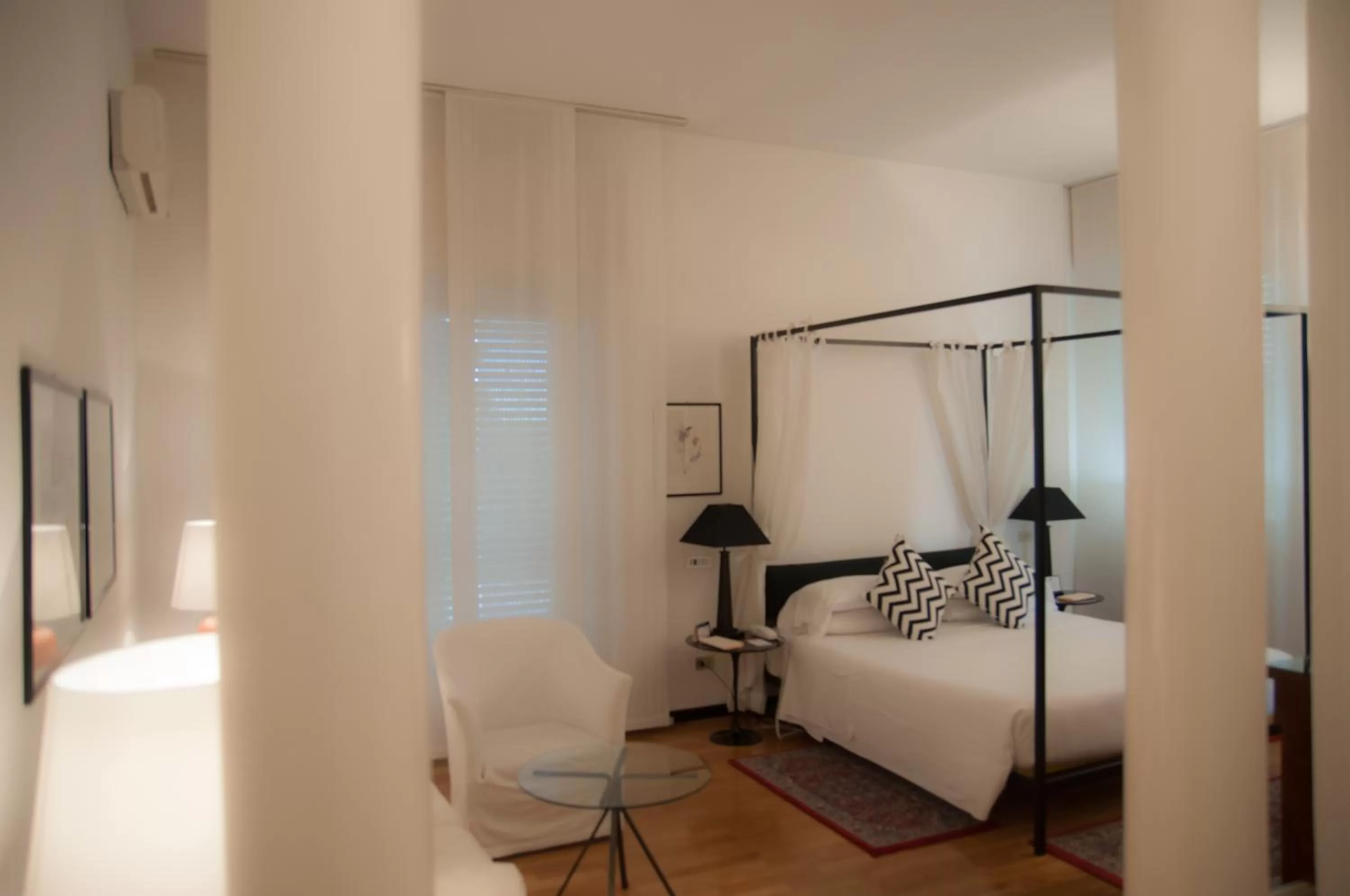 Photo of the whole room, Bed in Grand Hotel Passetto