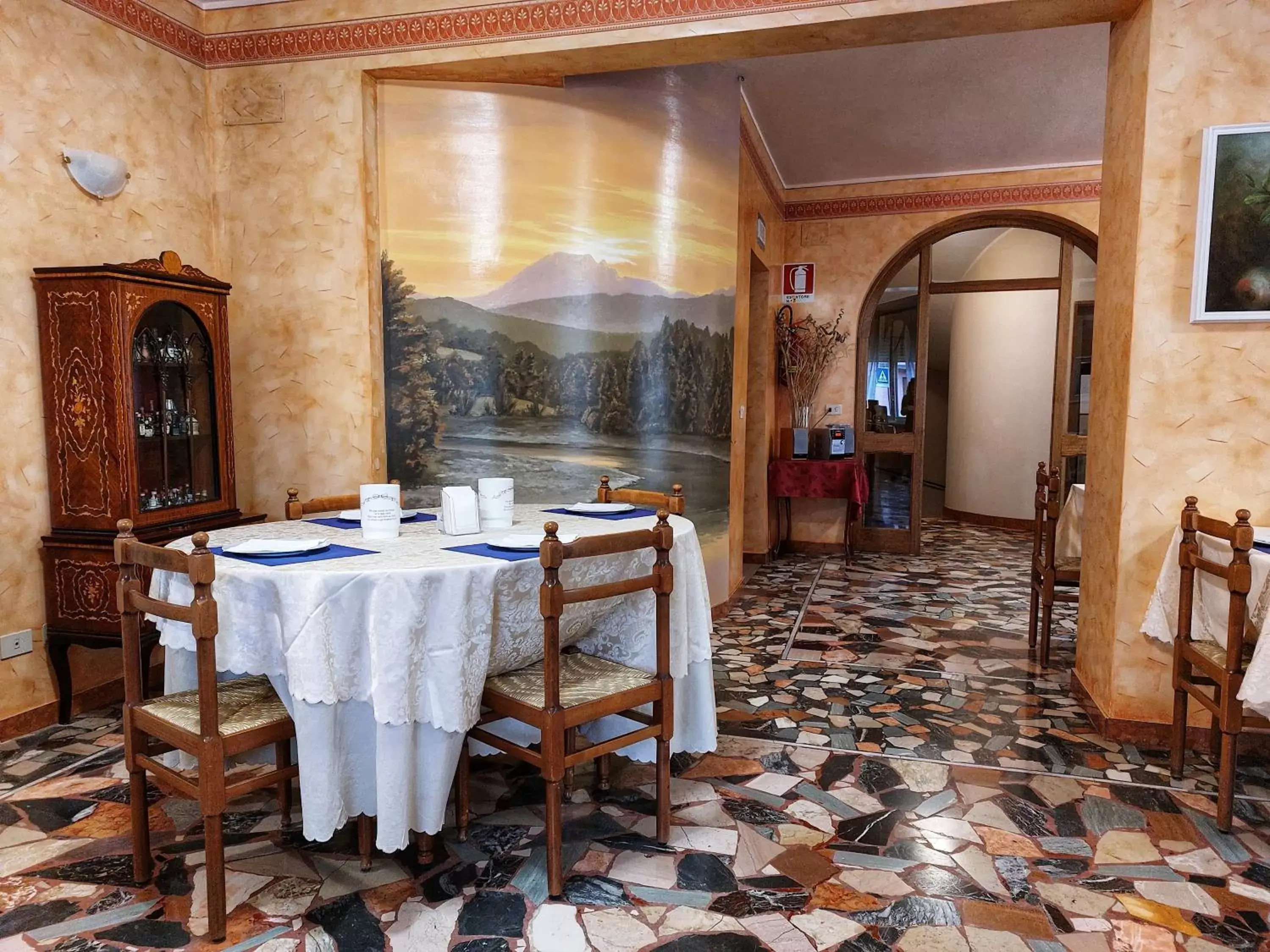 Breakfast, Restaurant/Places to Eat in Hotel Residence Sant'Anna