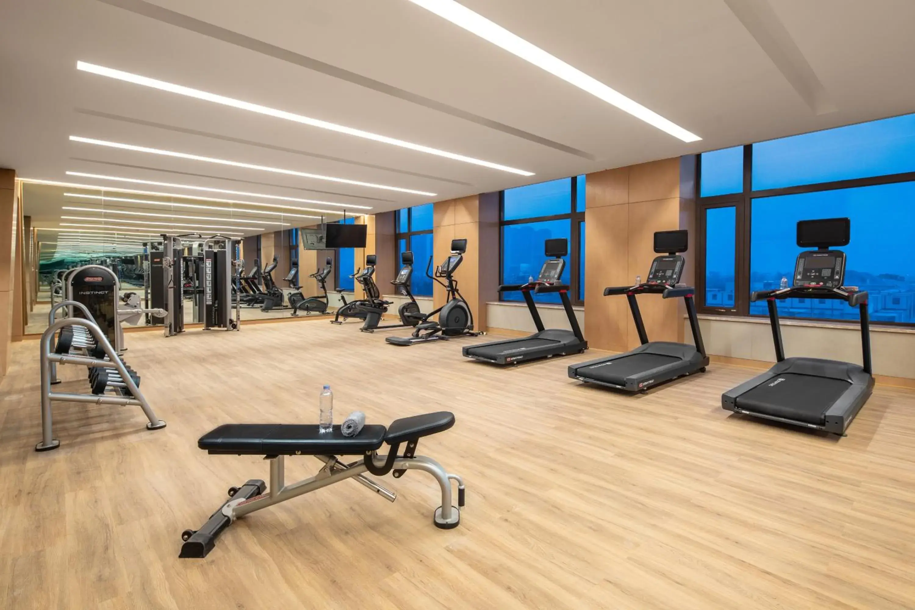 Fitness centre/facilities, Fitness Center/Facilities in Holiday Inn Zhengzhou High-Tech Zone, an IHG Hotel