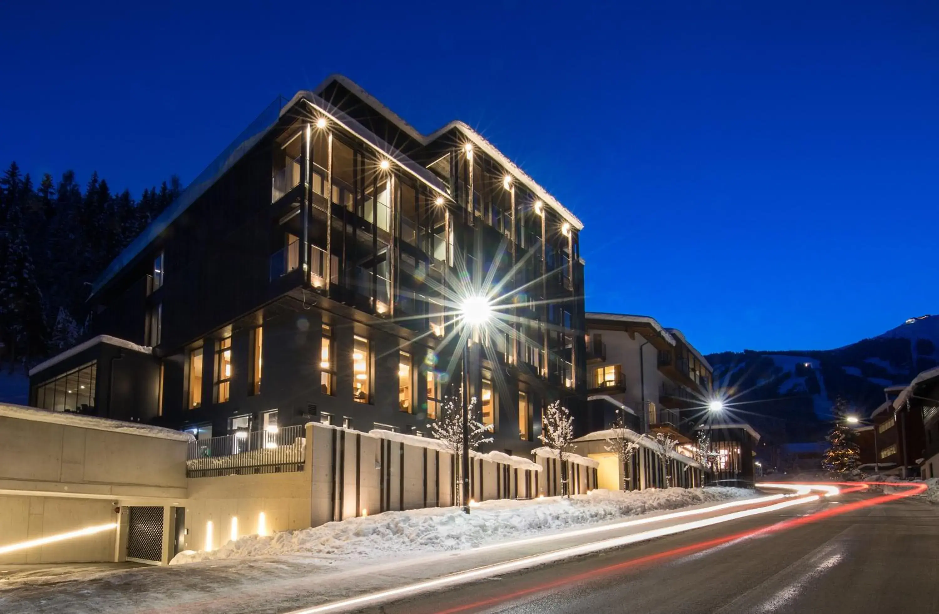 Property building, Winter in Hotel Der Waldhof