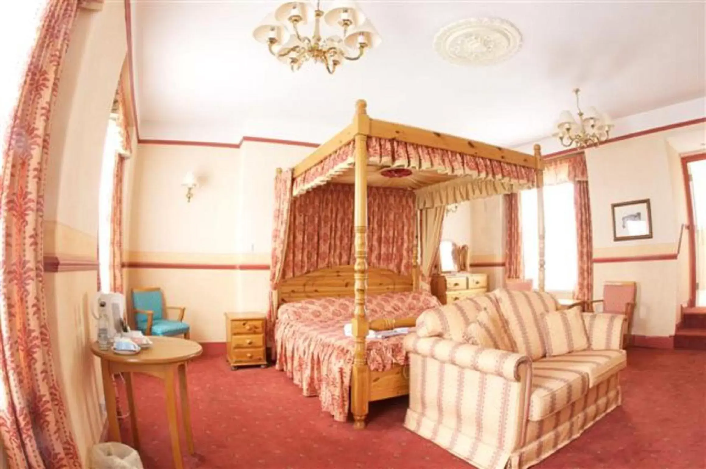 Bedroom in Radstock Hotel near Bath