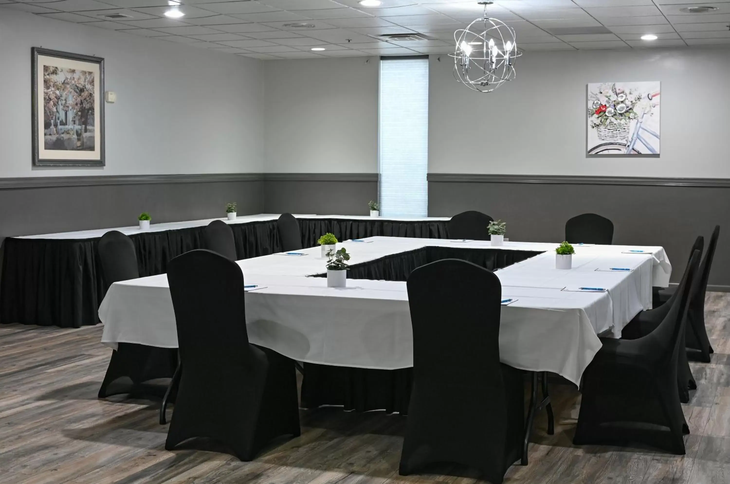 Meeting/conference room in Harbor Shores on Lake Geneva