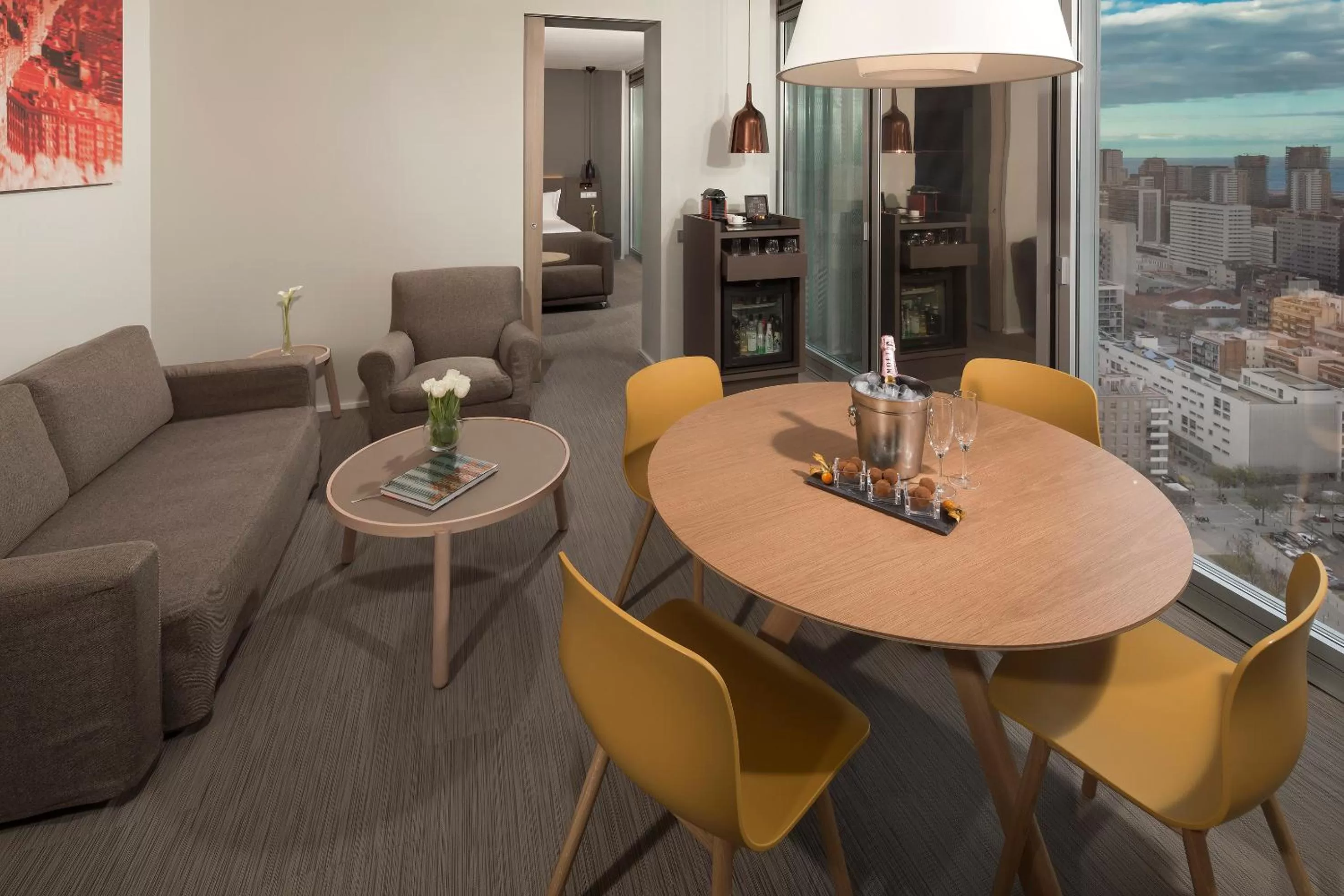 Living room in Melia Barcelona Sky 4* Sup