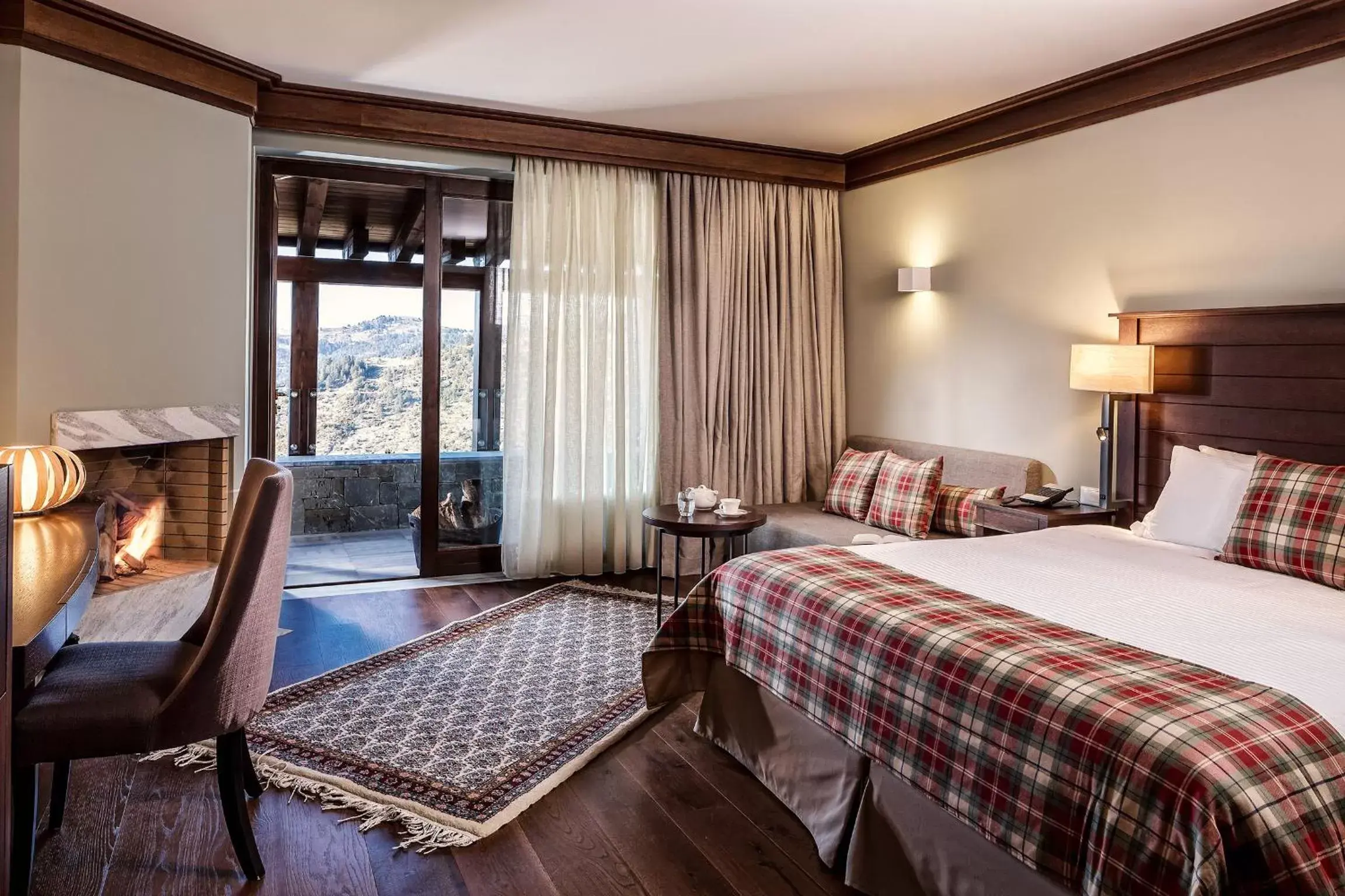 Bedroom, Bed in Grand Forest Metsovo - Small Luxury Hotels of the World