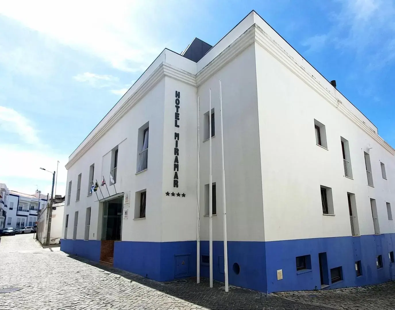 Facade/entrance in Miramar Hotel Spa & Apartments Facade/entrance in Miramar Hotel Spa & Apartments