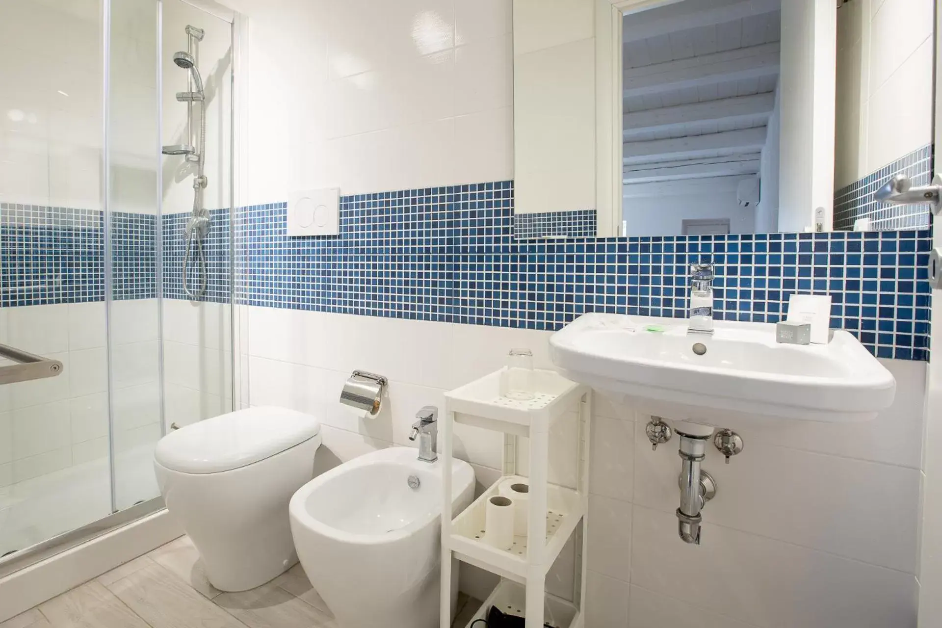 Bathroom in Residence Ortigia