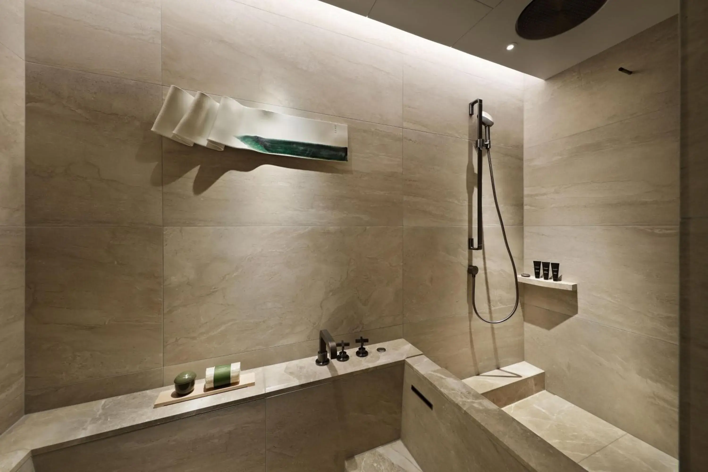 Bathroom in HOTEL THE MITSUI KYOTO, a Luxury Collection Hotel & Spa