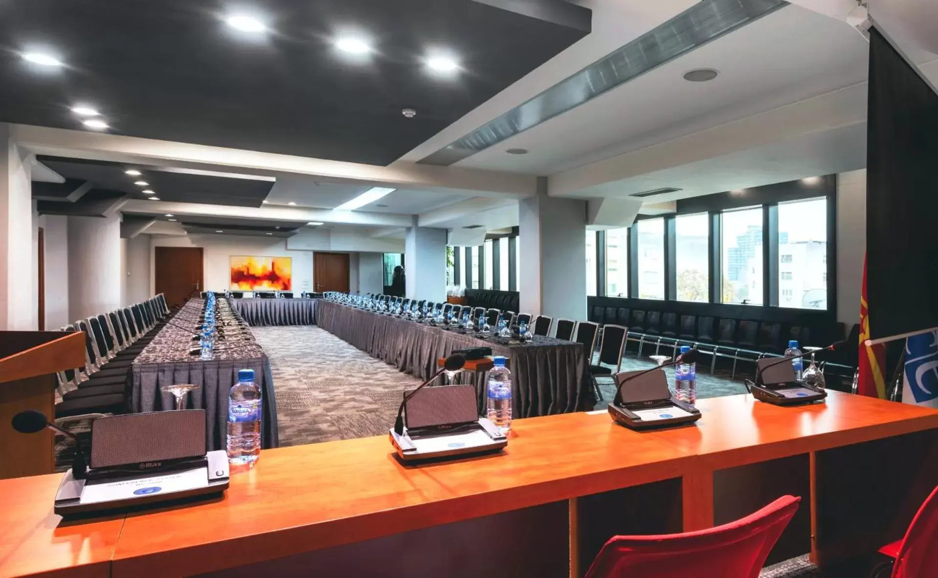 Business facilities in Hotel Arka